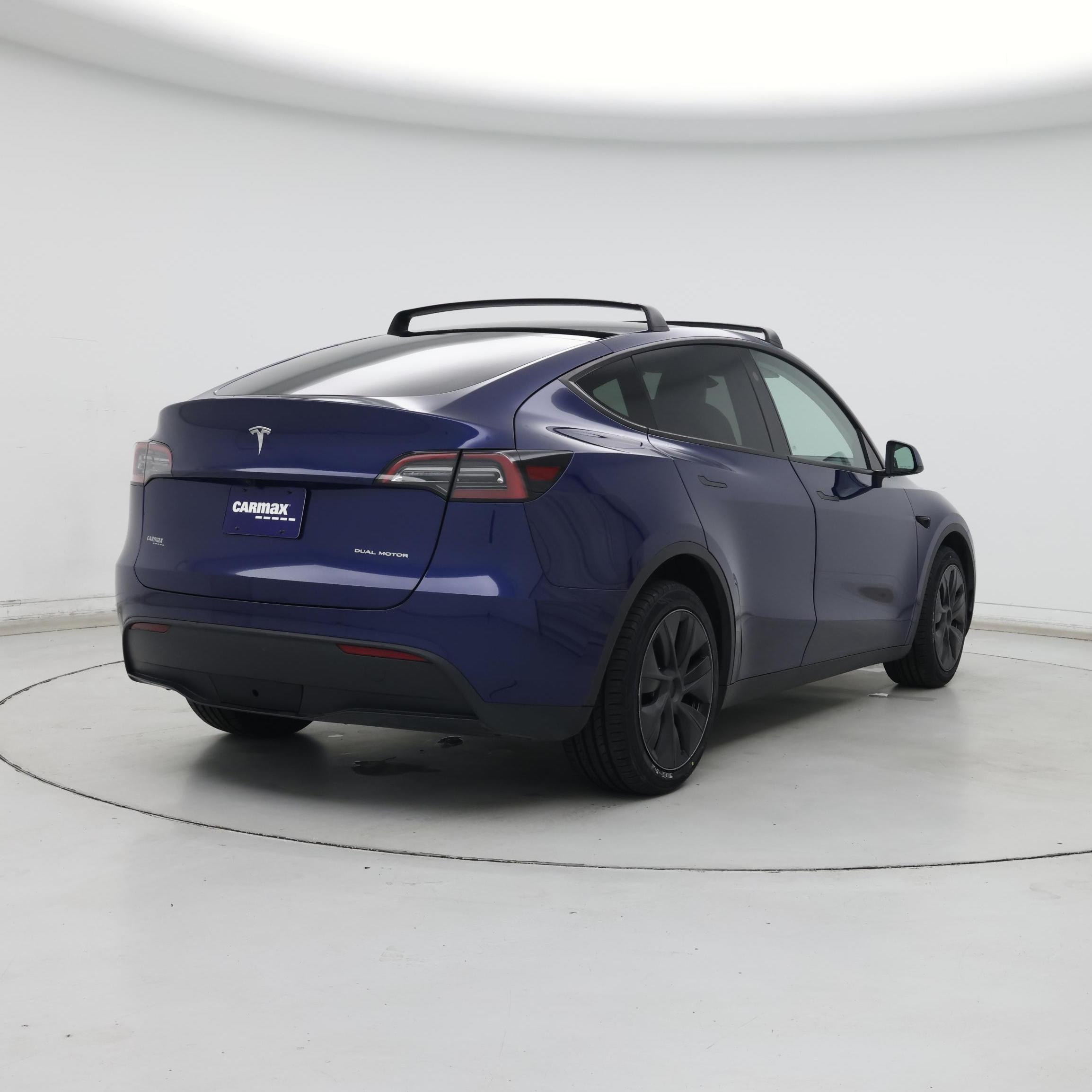 Thumbnail: 2025 Tesla Model Y - 8