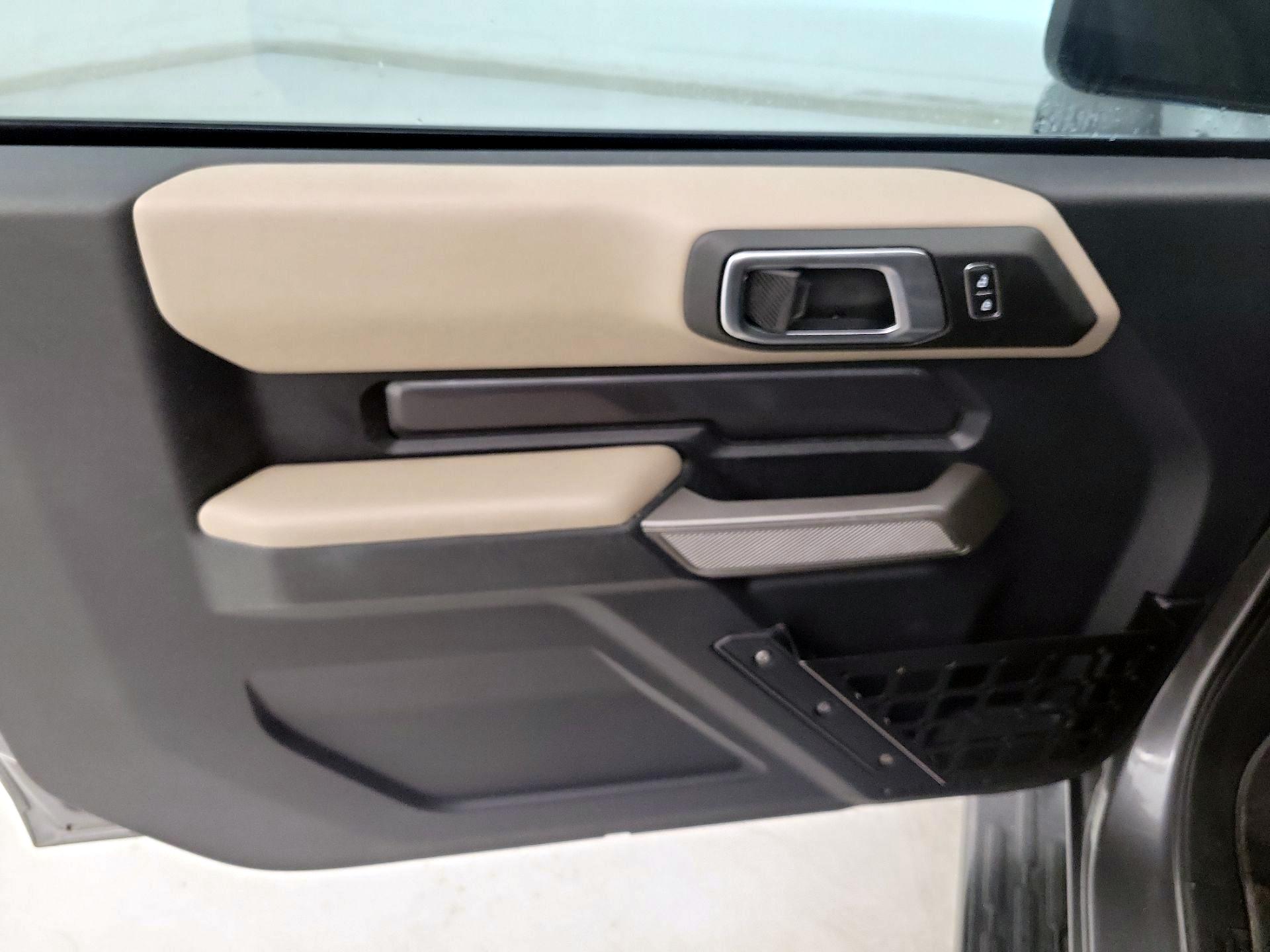 Thumbnail: 2023 Ford Bronco - 12