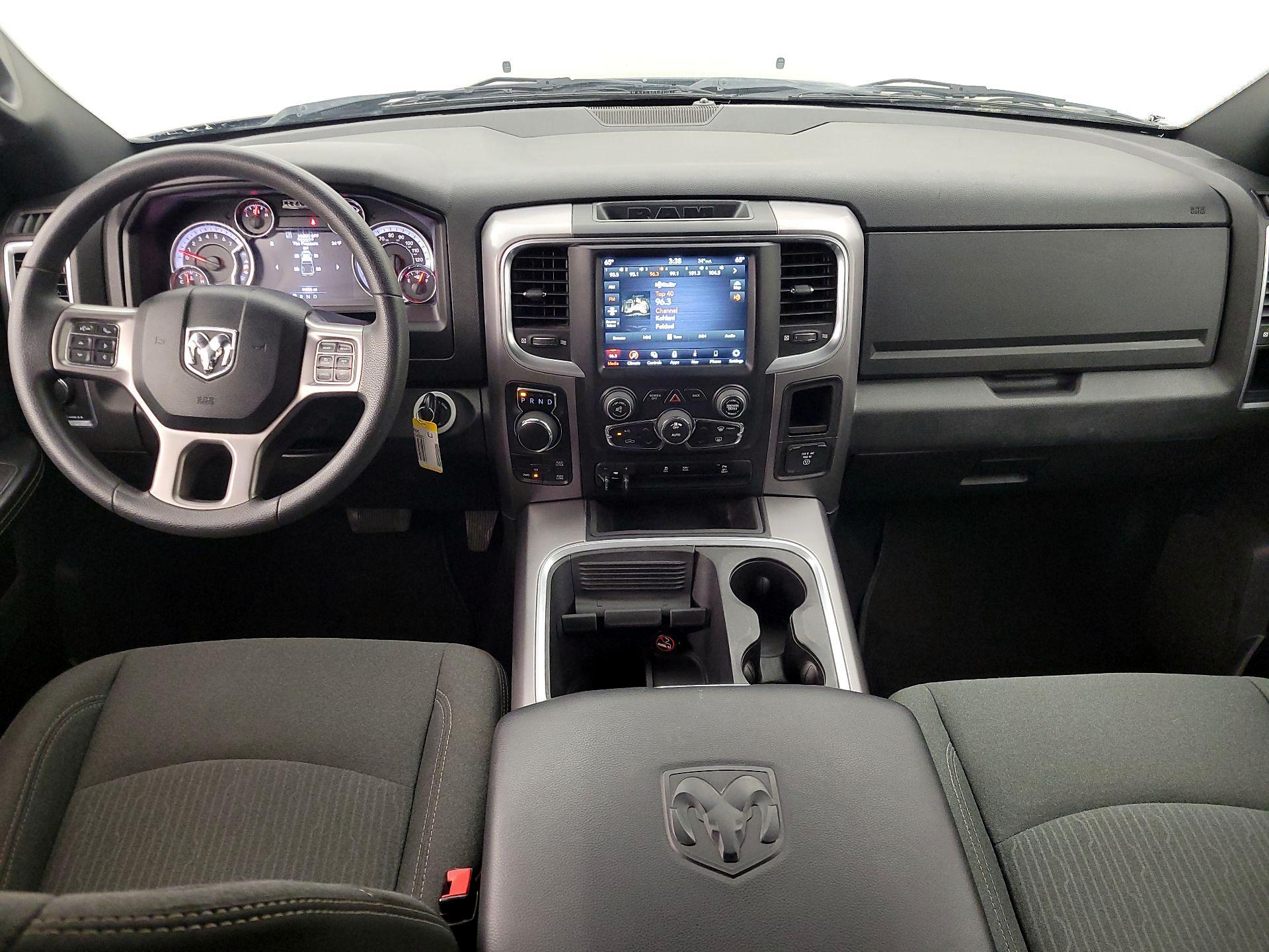 Thumbnail: 2023 RAM 1500 Classic - 9