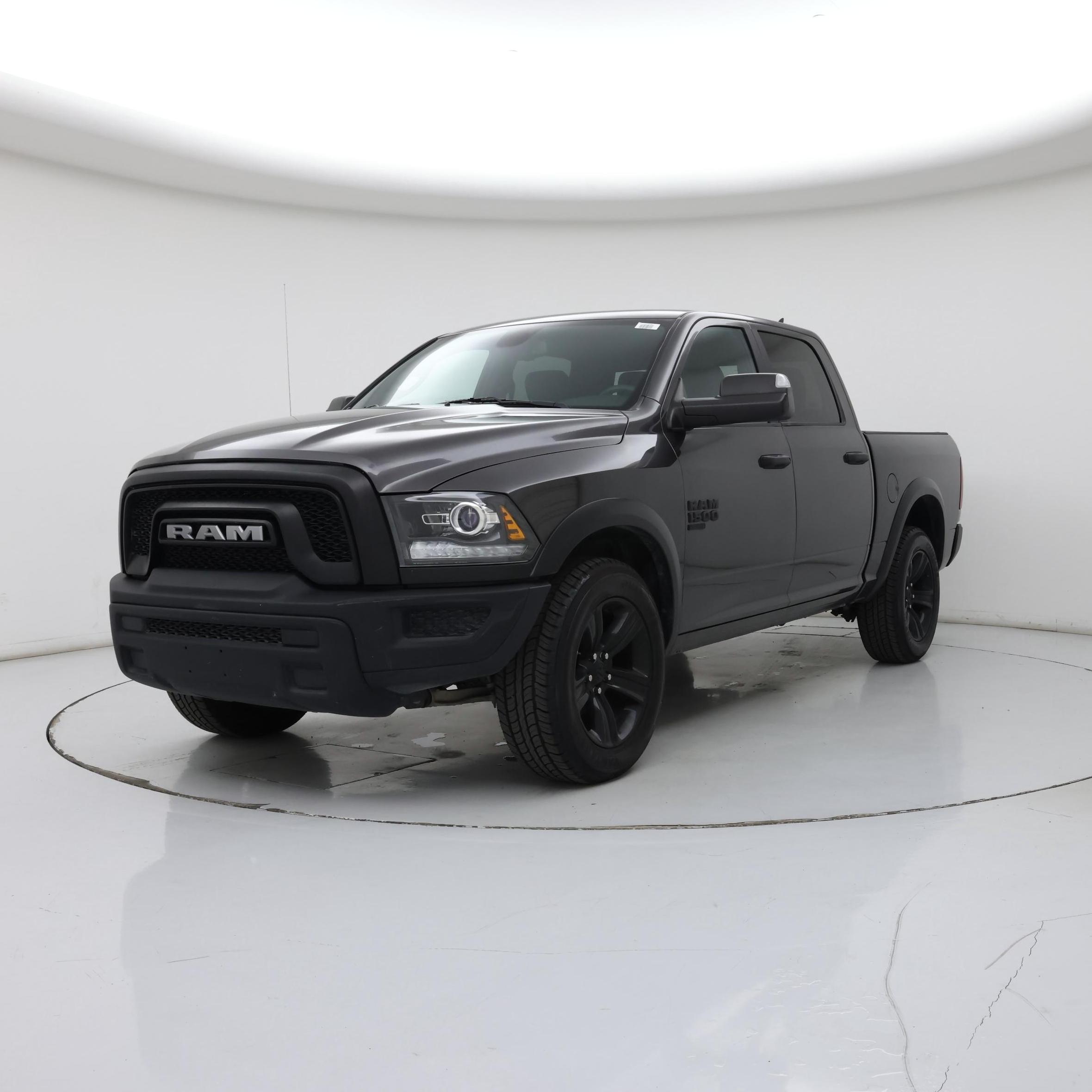 Thumbnail: 2023 RAM 1500 Classic - 4