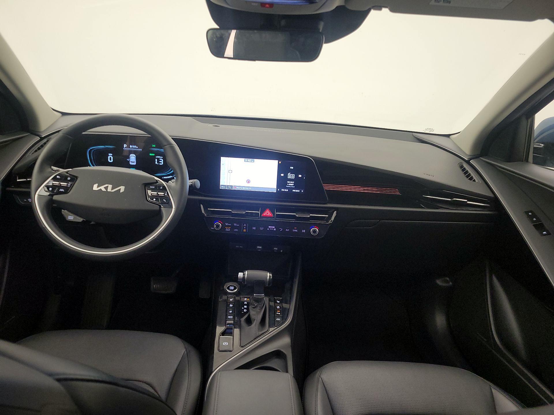 Thumbnail: 2023 Kia Niro - 9