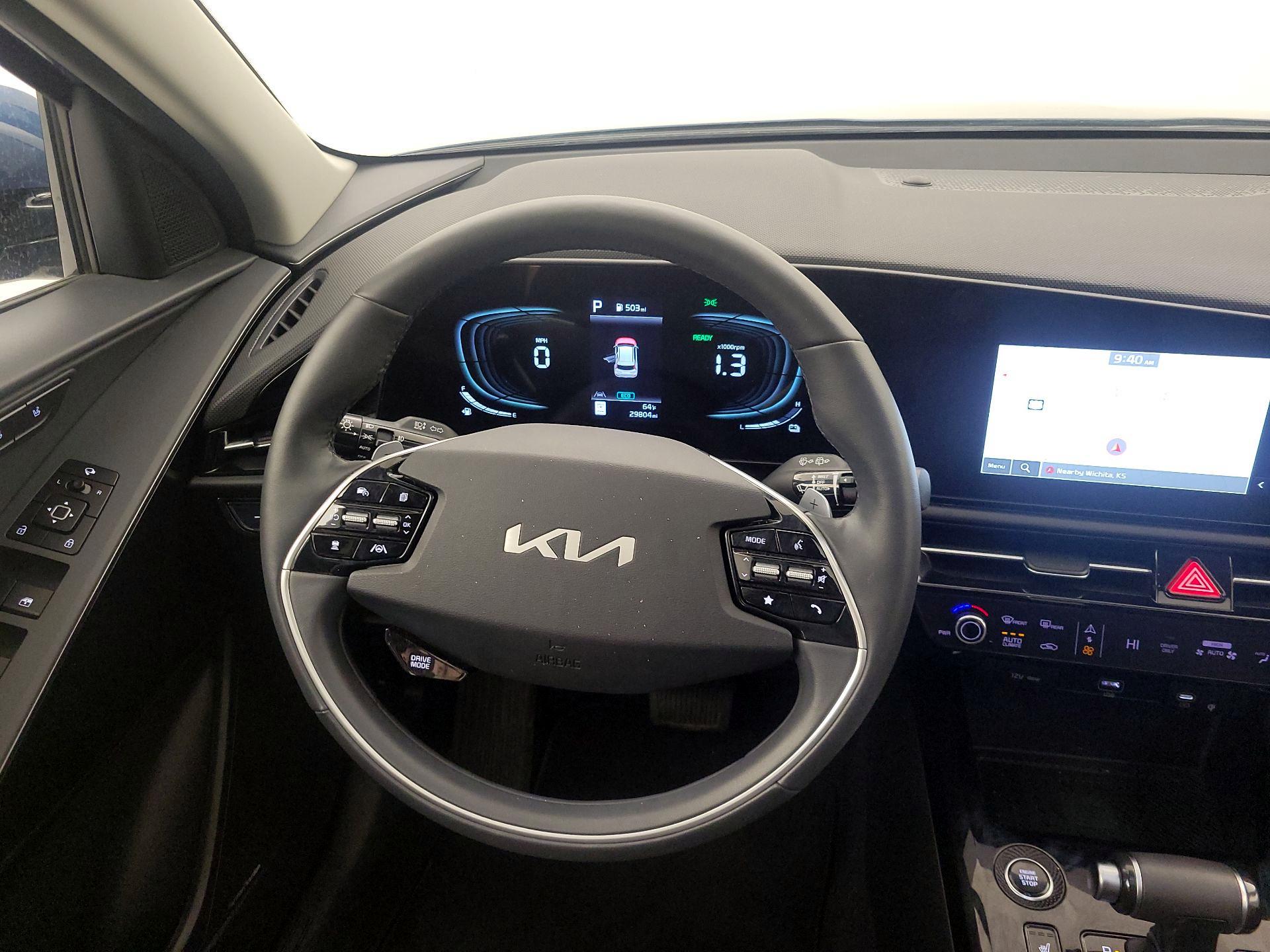 Thumbnail: 2023 Kia Niro - 10