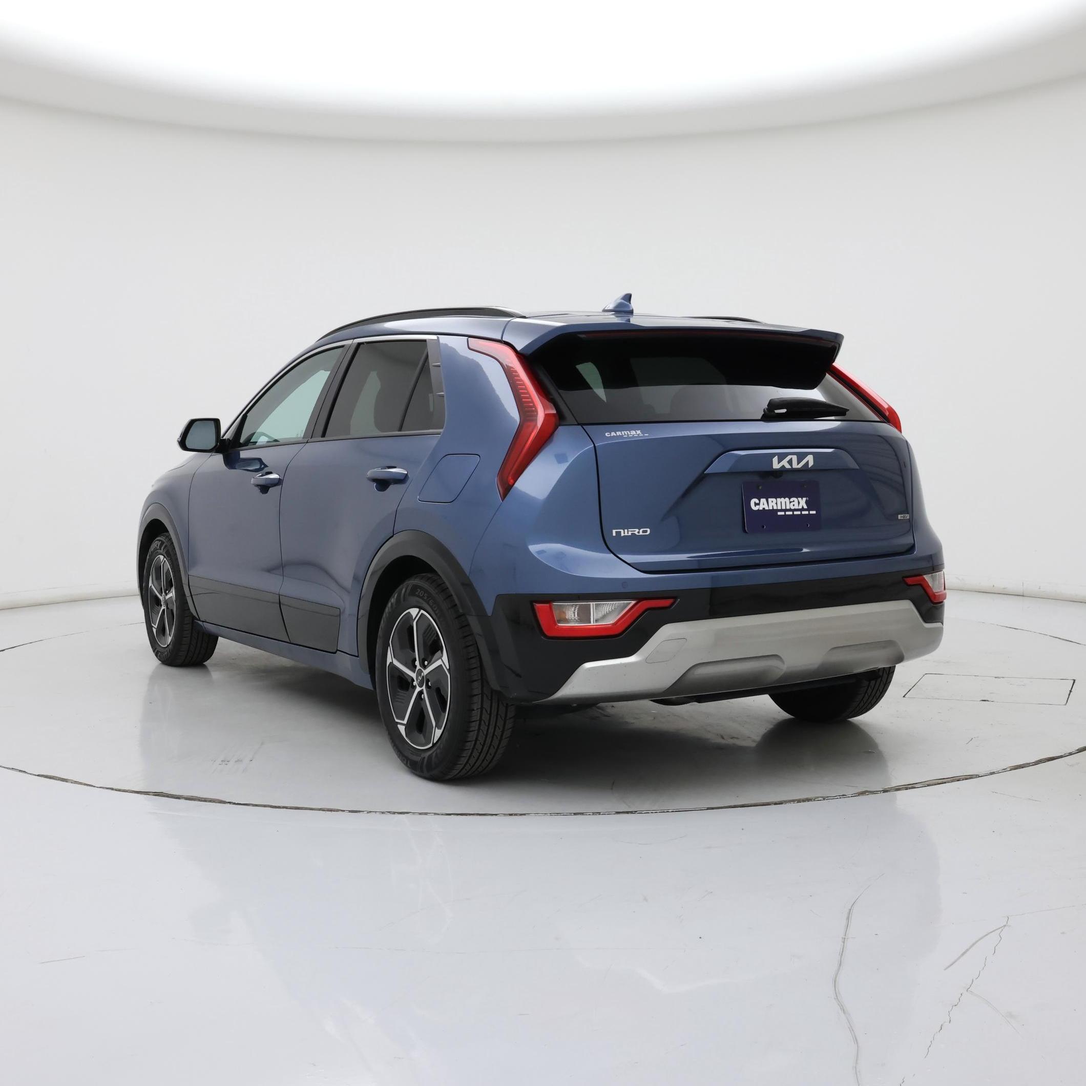 Thumbnail: 2023 Kia Niro - 2