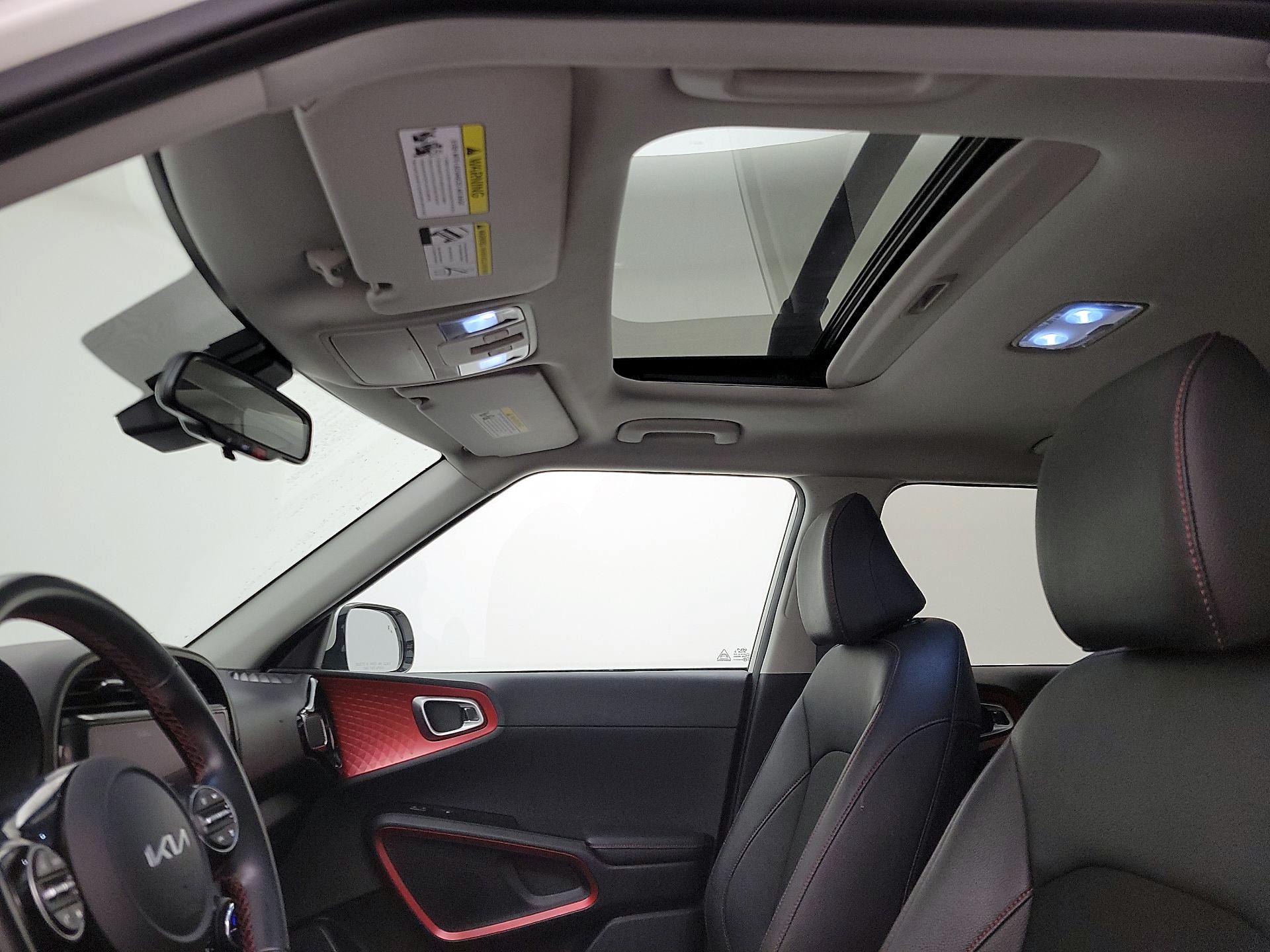 Thumbnail: 2023 Kia Soul - 20