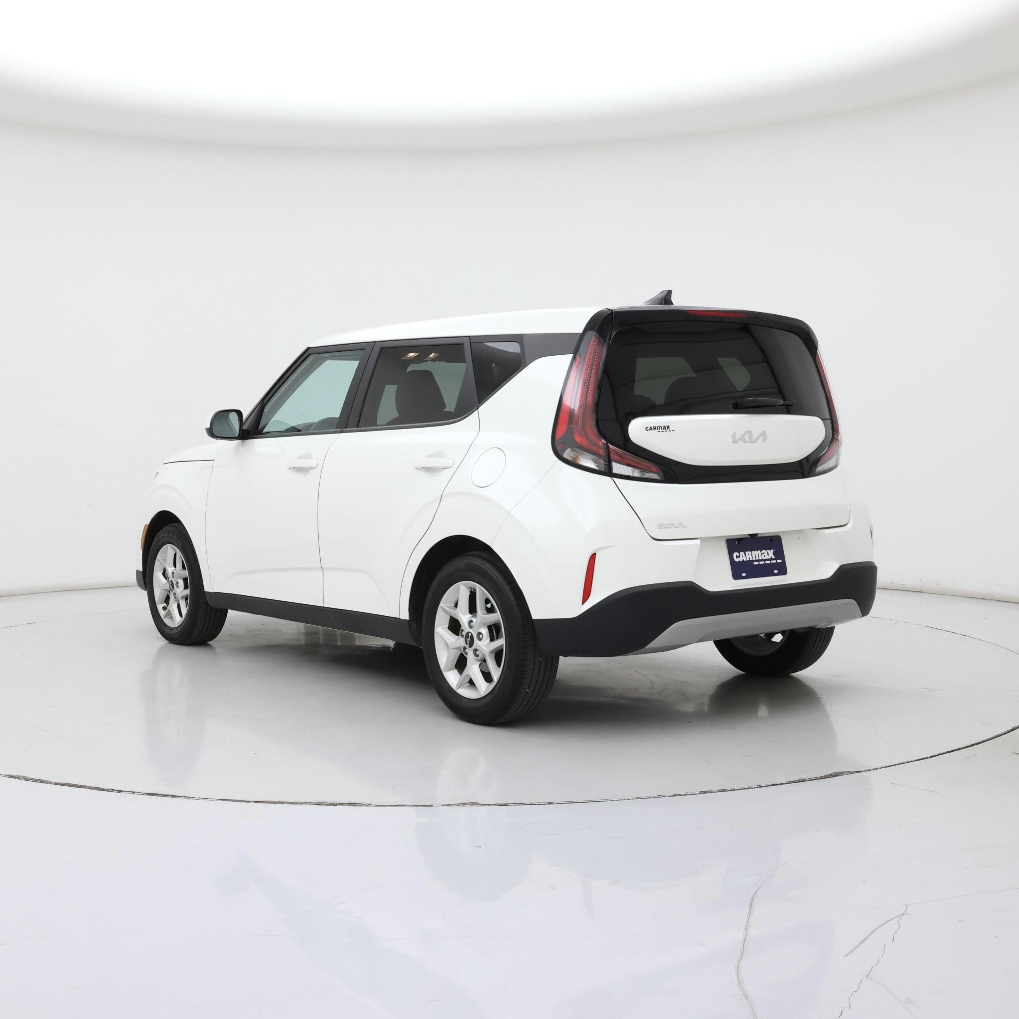 Thumbnail: 2023 Kia Soul - 2