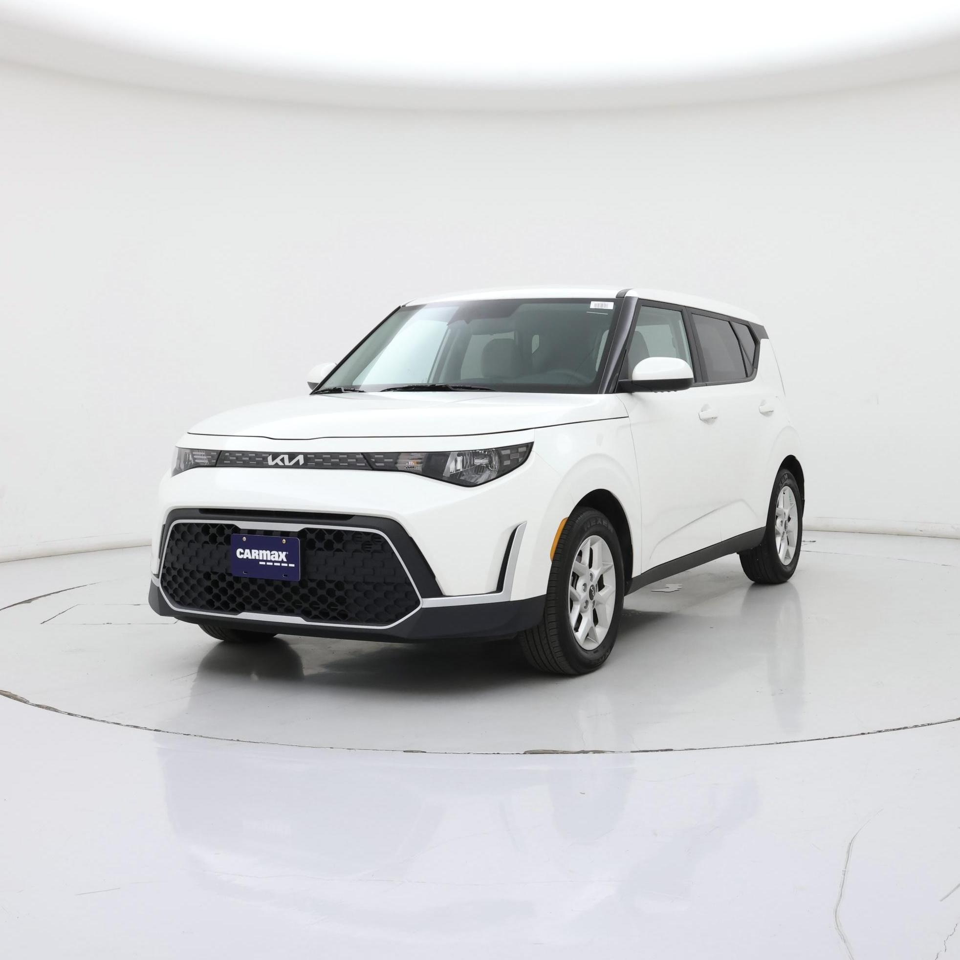 Thumbnail: 2023 Kia Soul - 4