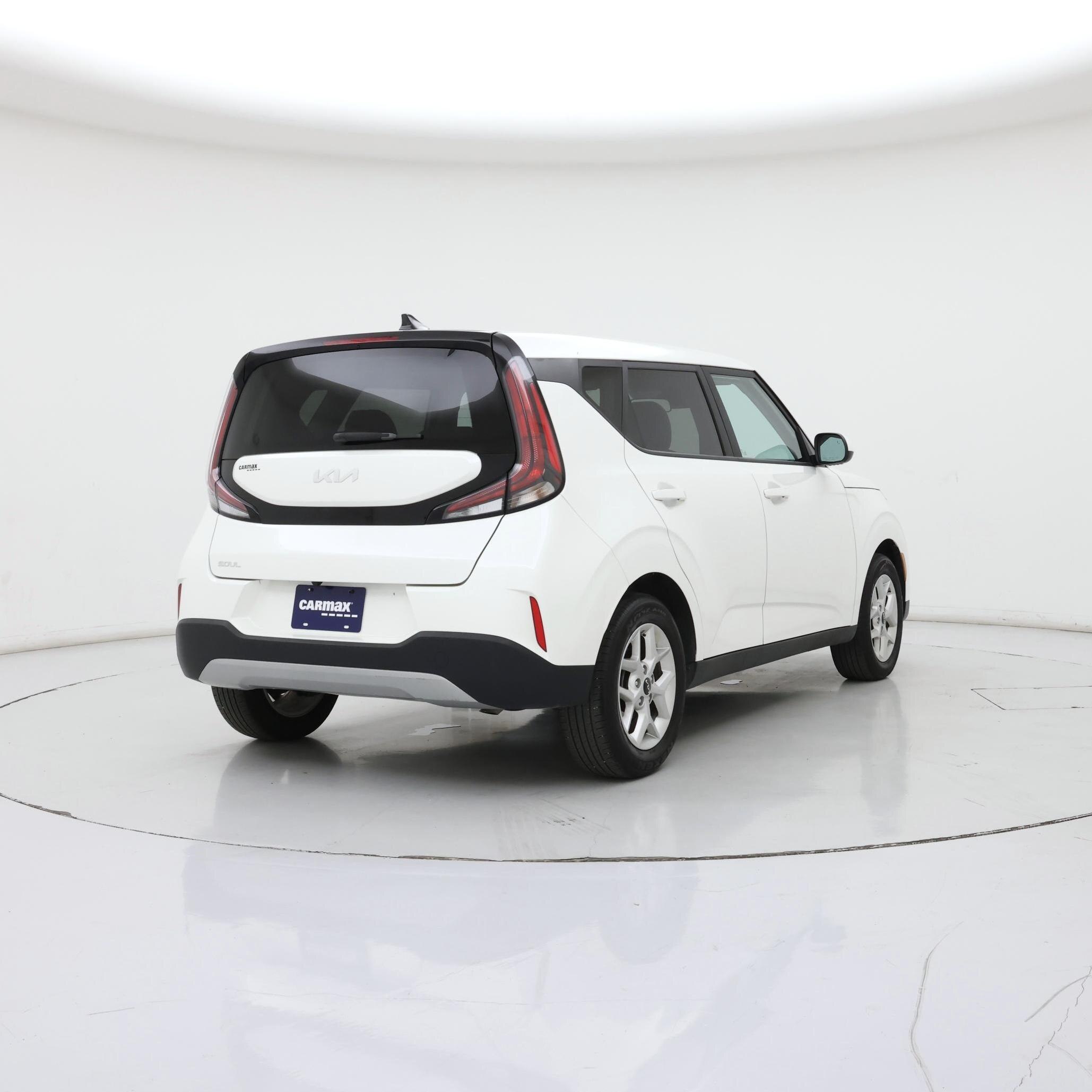Thumbnail: 2023 Kia Soul - 8