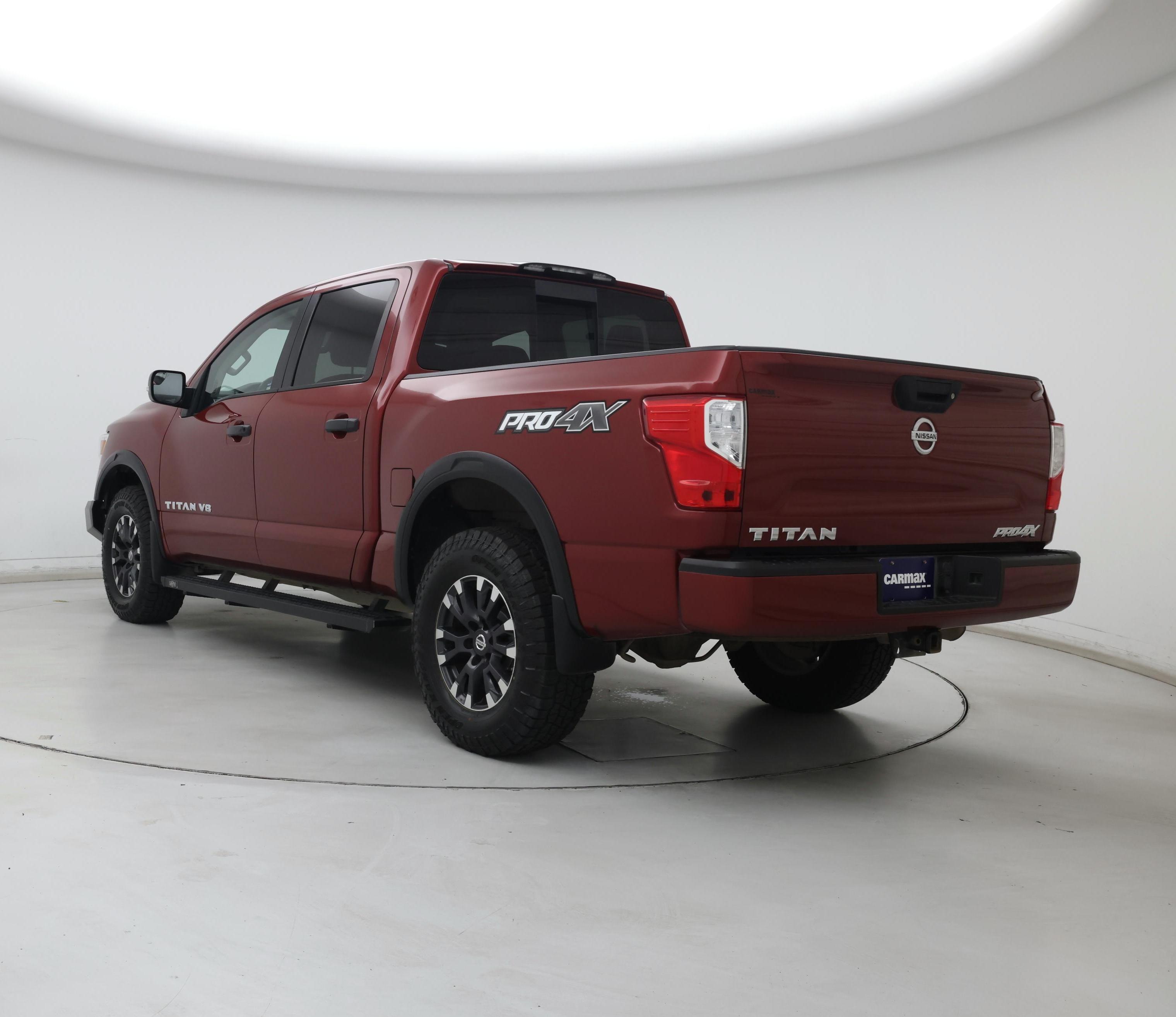 Thumbnail: 2018 Nissan Titan - 2
