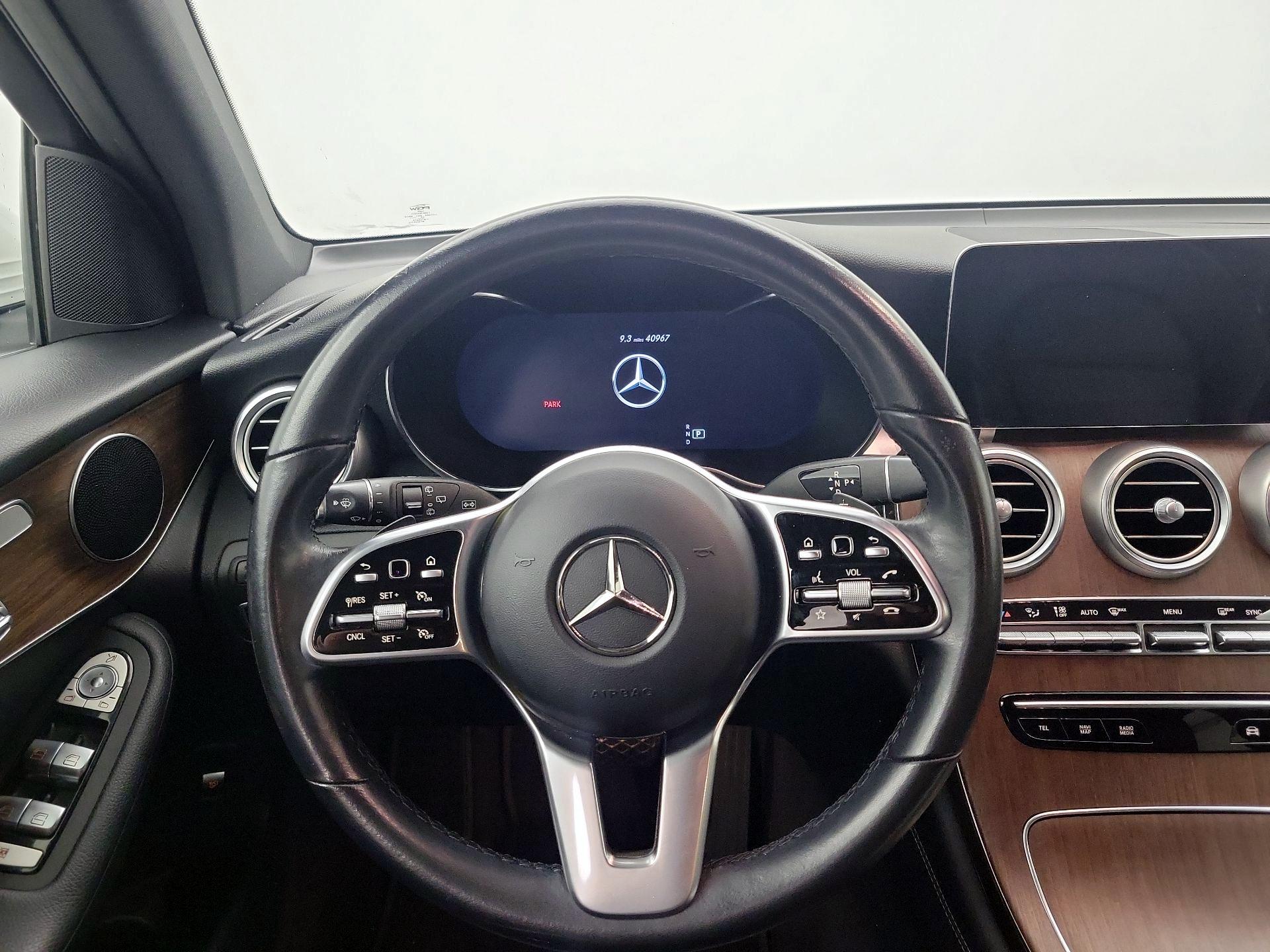 Thumbnail: 2020 Mercedes-Benz GLC - 10