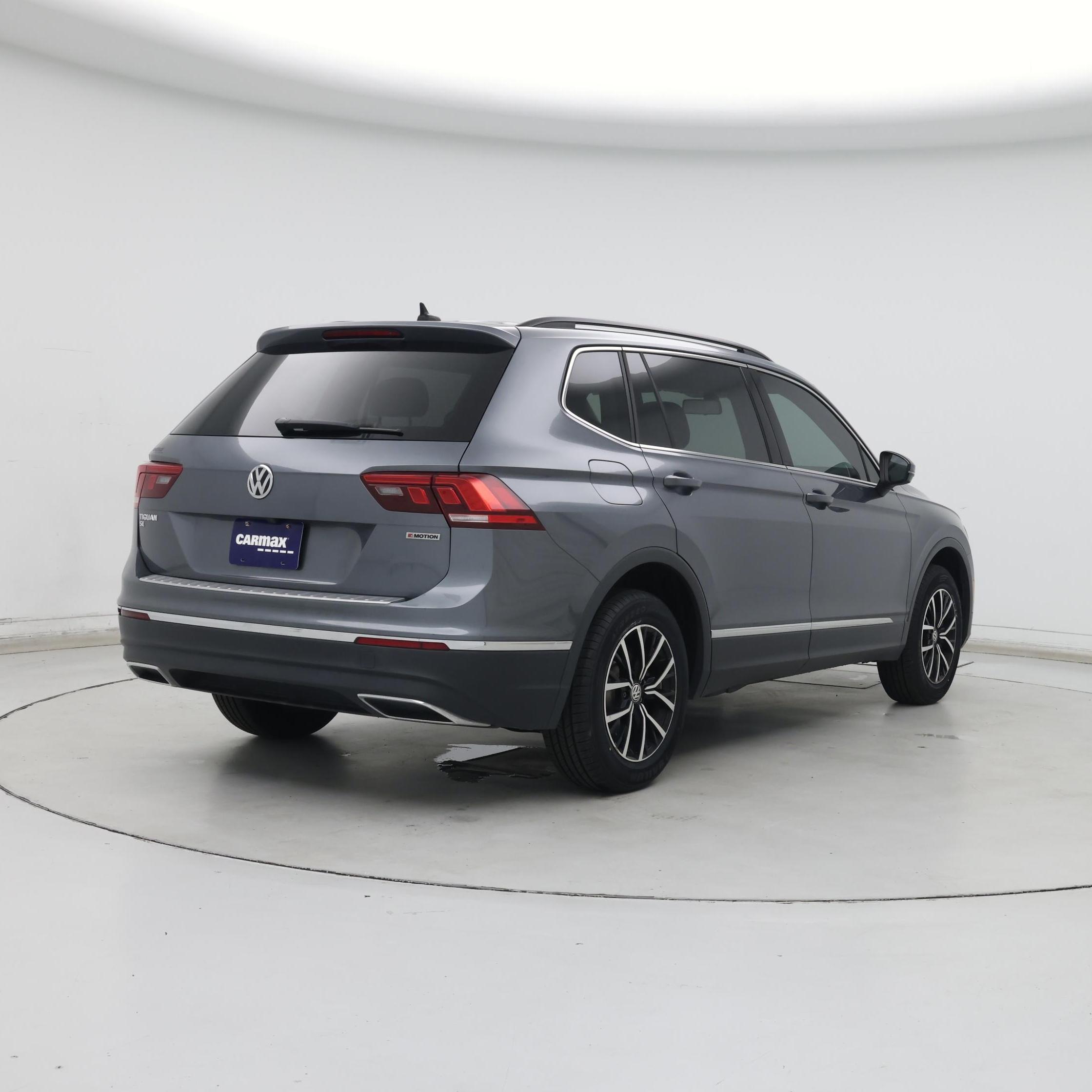 Thumbnail: 2021 Volkswagen Tiguan - 8