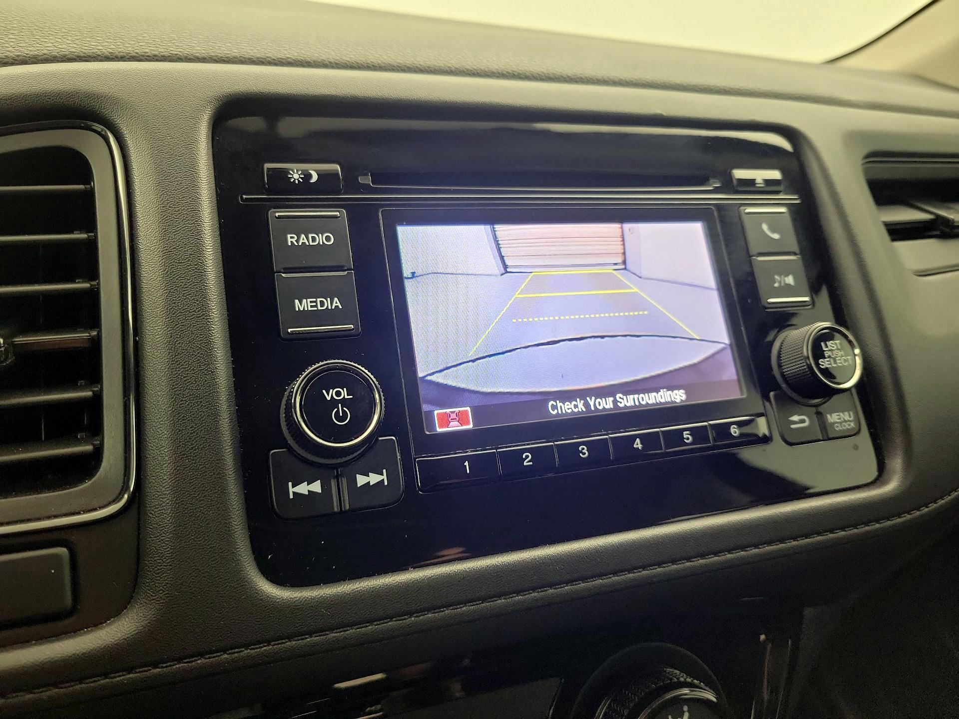 Thumbnail: 2020 Honda HR-V - 14