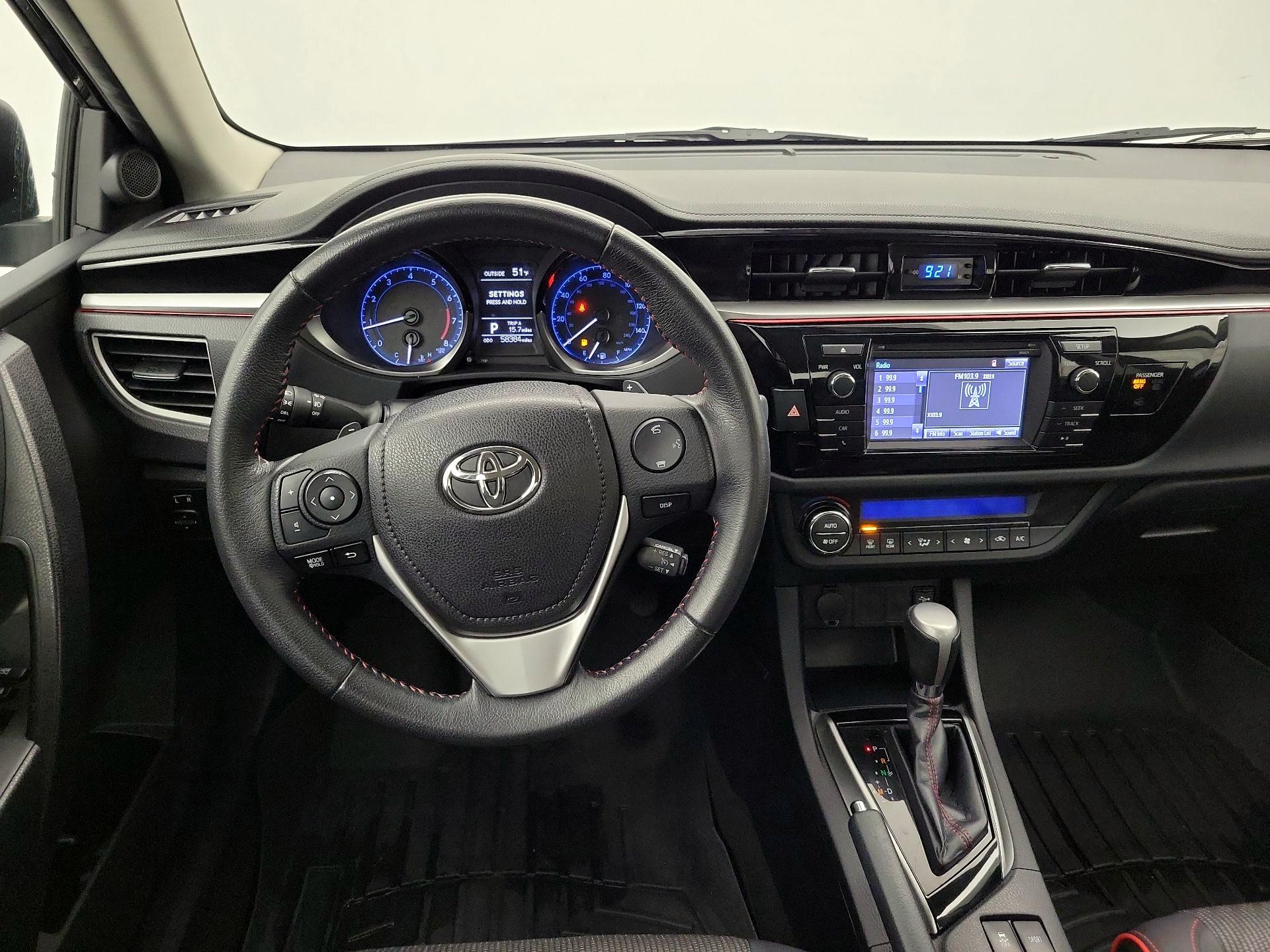 Thumbnail: 2016 Toyota Corolla - 10
