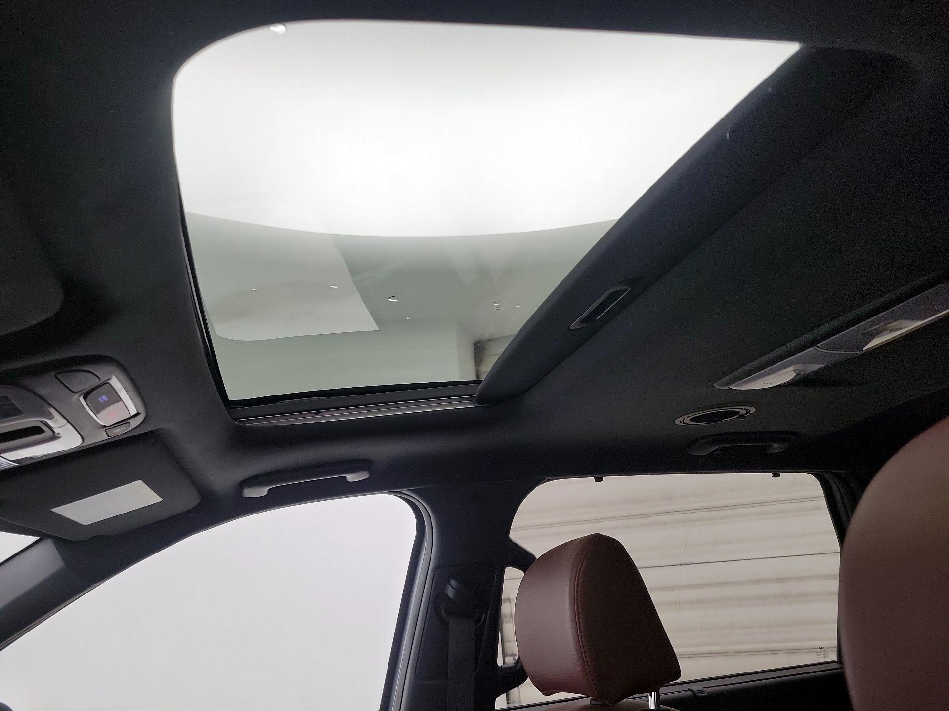 Thumbnail: 2024 Kia Telluride - 20