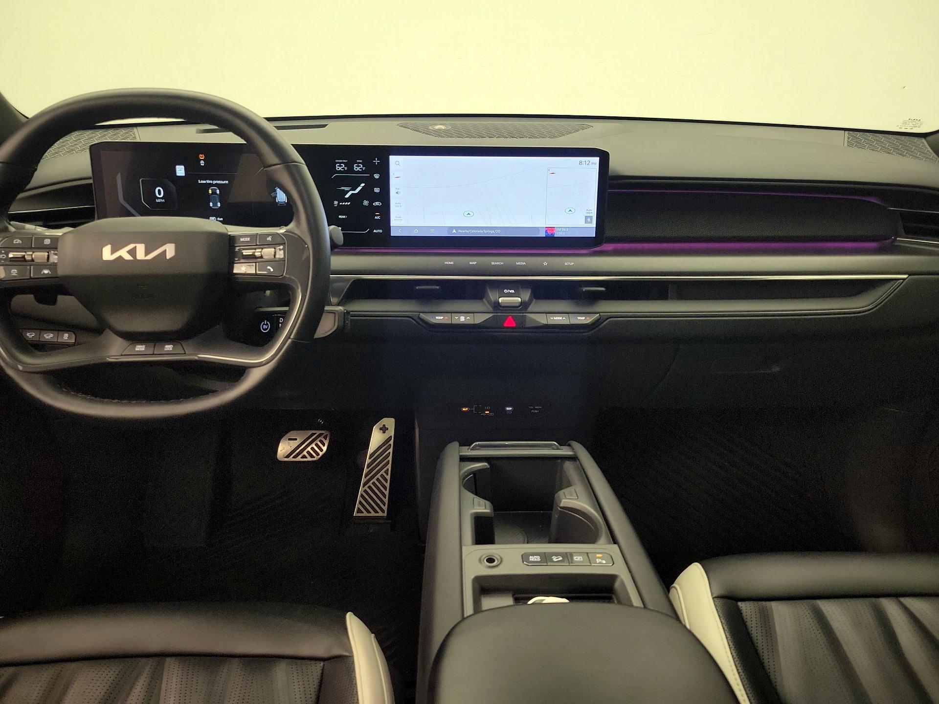 Thumbnail: 2024 Kia EV9 - 9