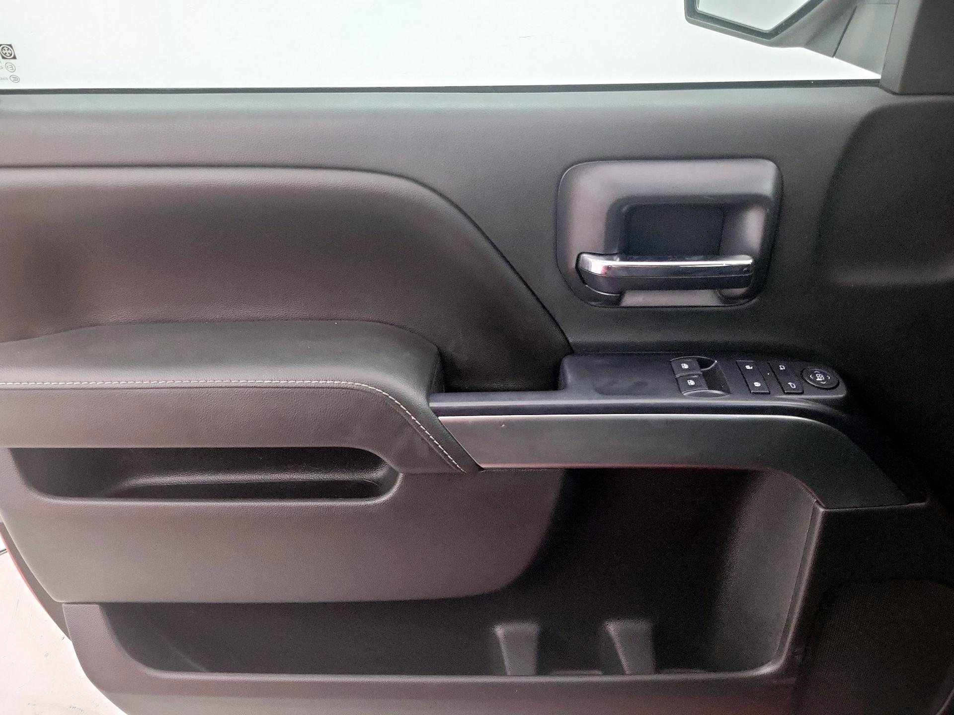 Thumbnail: 2015 Chevrolet Silverado 1500 - 12