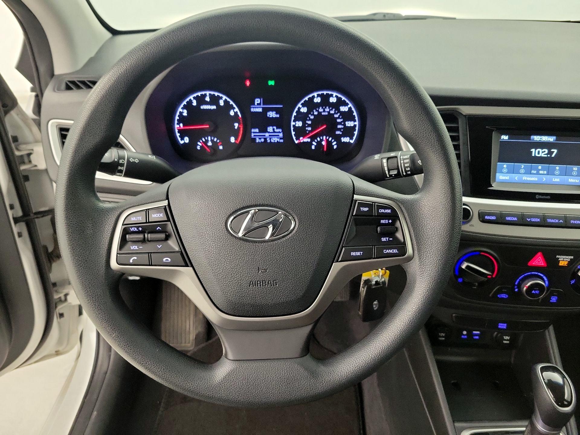 Thumbnail: 2021 Hyundai Accent - 10