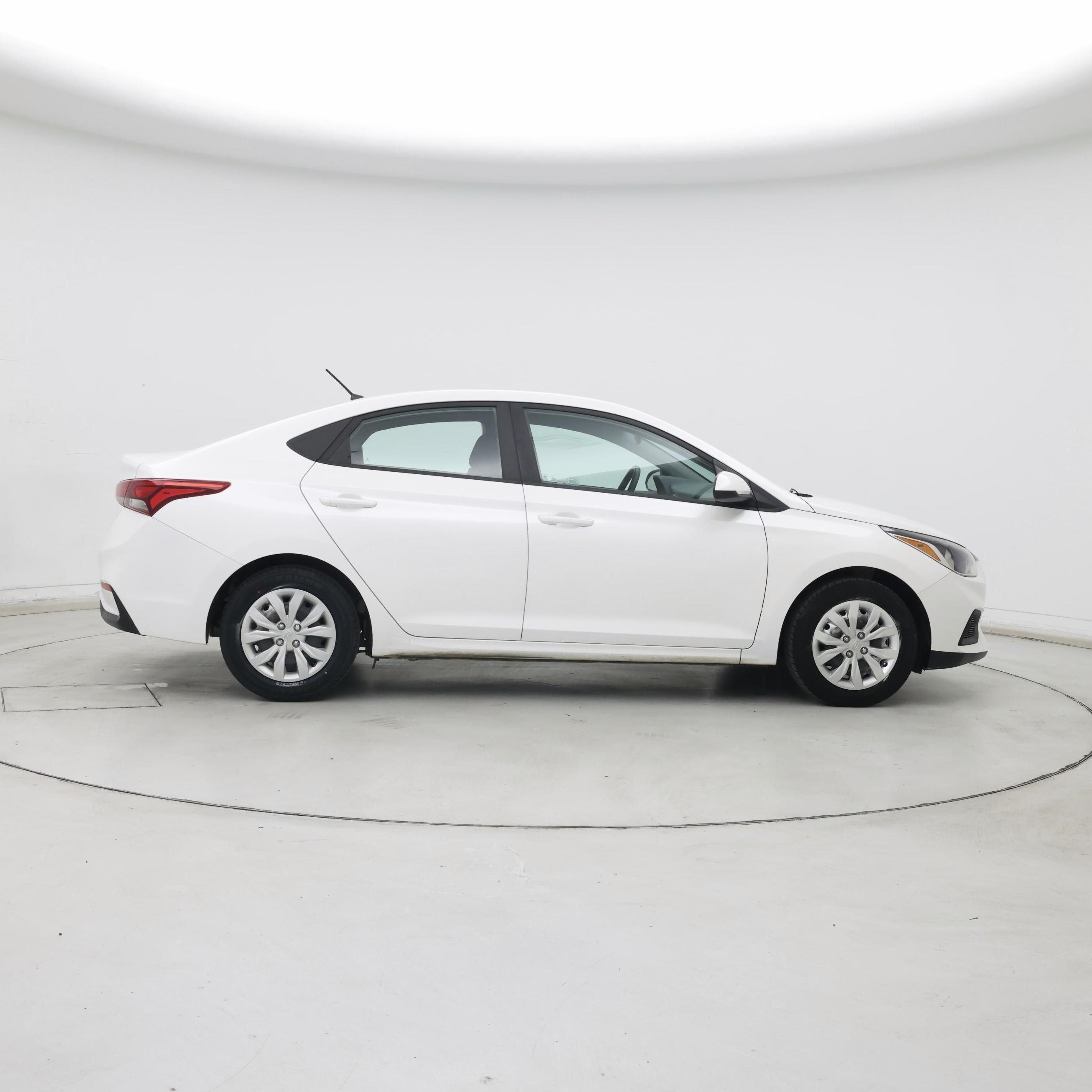 Thumbnail: 2021 Hyundai Accent - 7