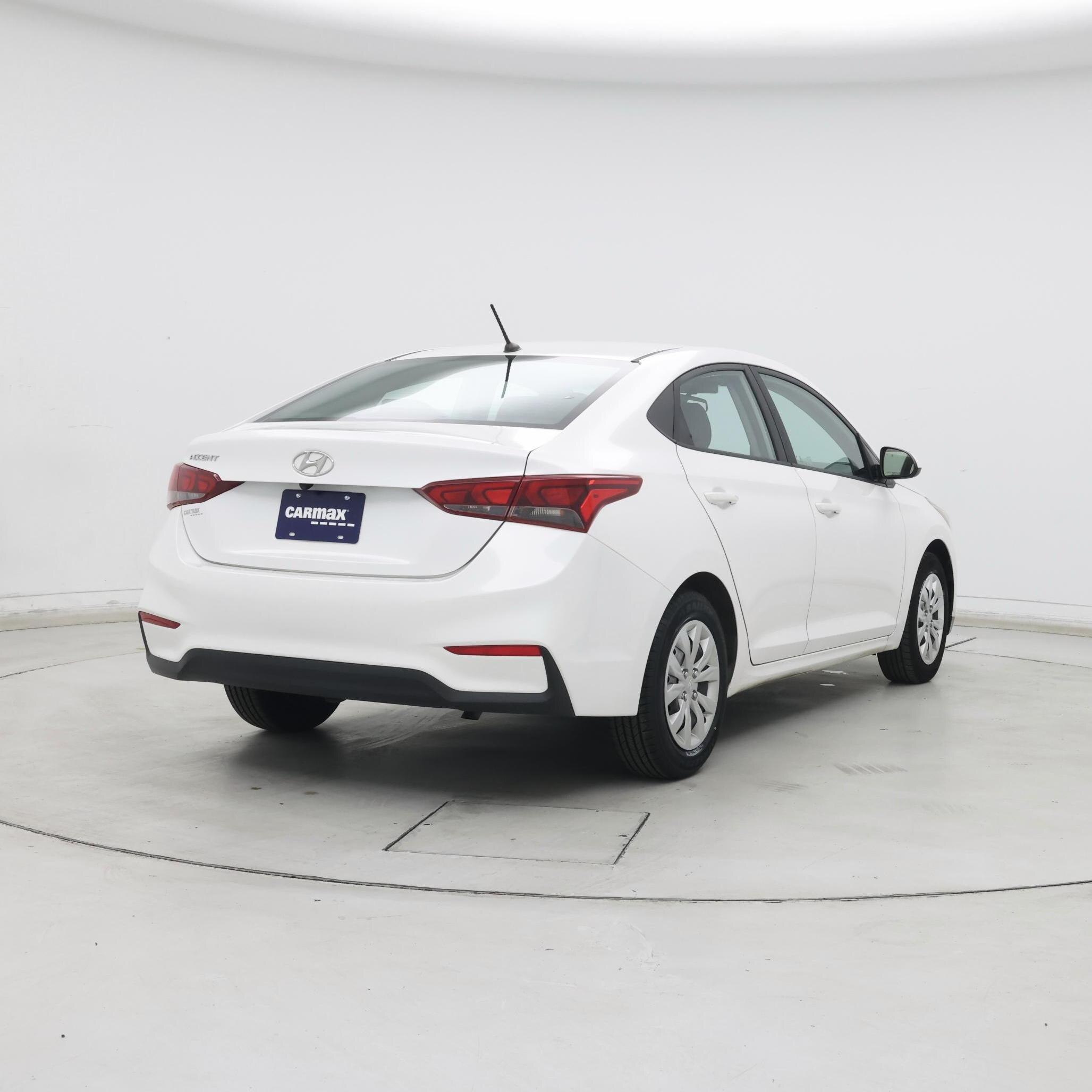 Thumbnail: 2021 Hyundai Accent - 8