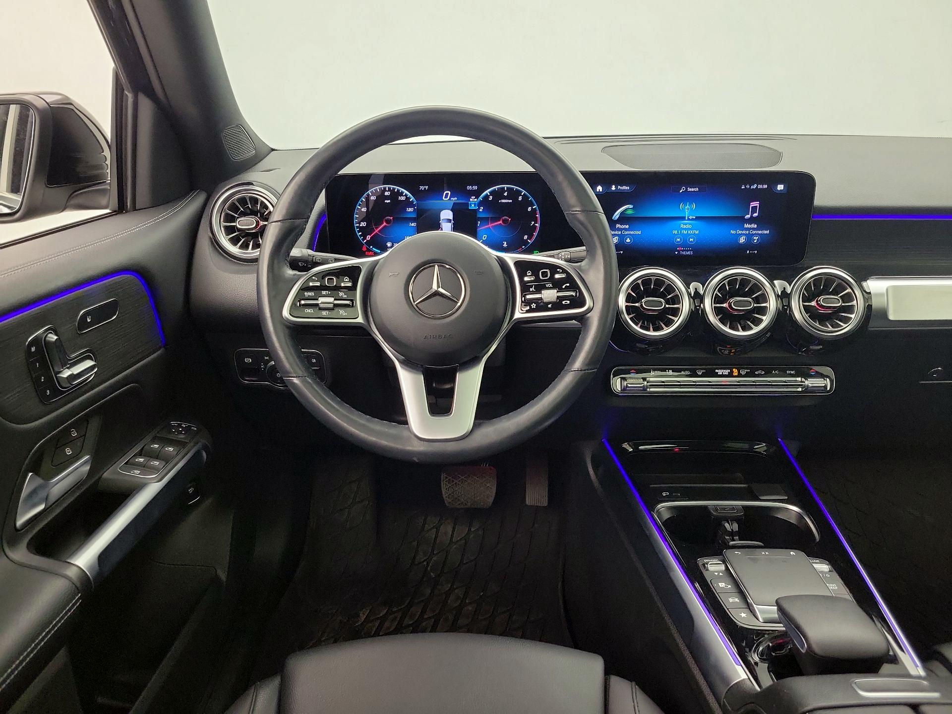 Thumbnail: 2023 Mercedes-Benz GLB - 10