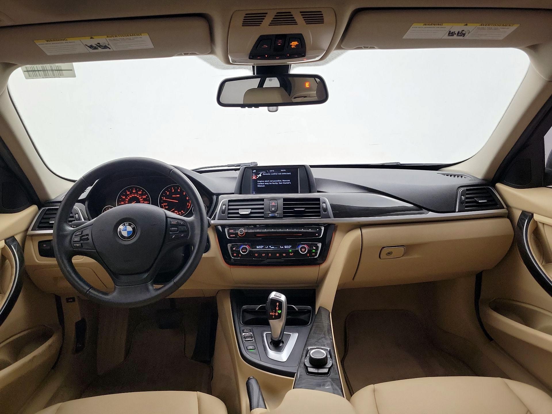 Thumbnail: 2016 BMW 3 Series - 9