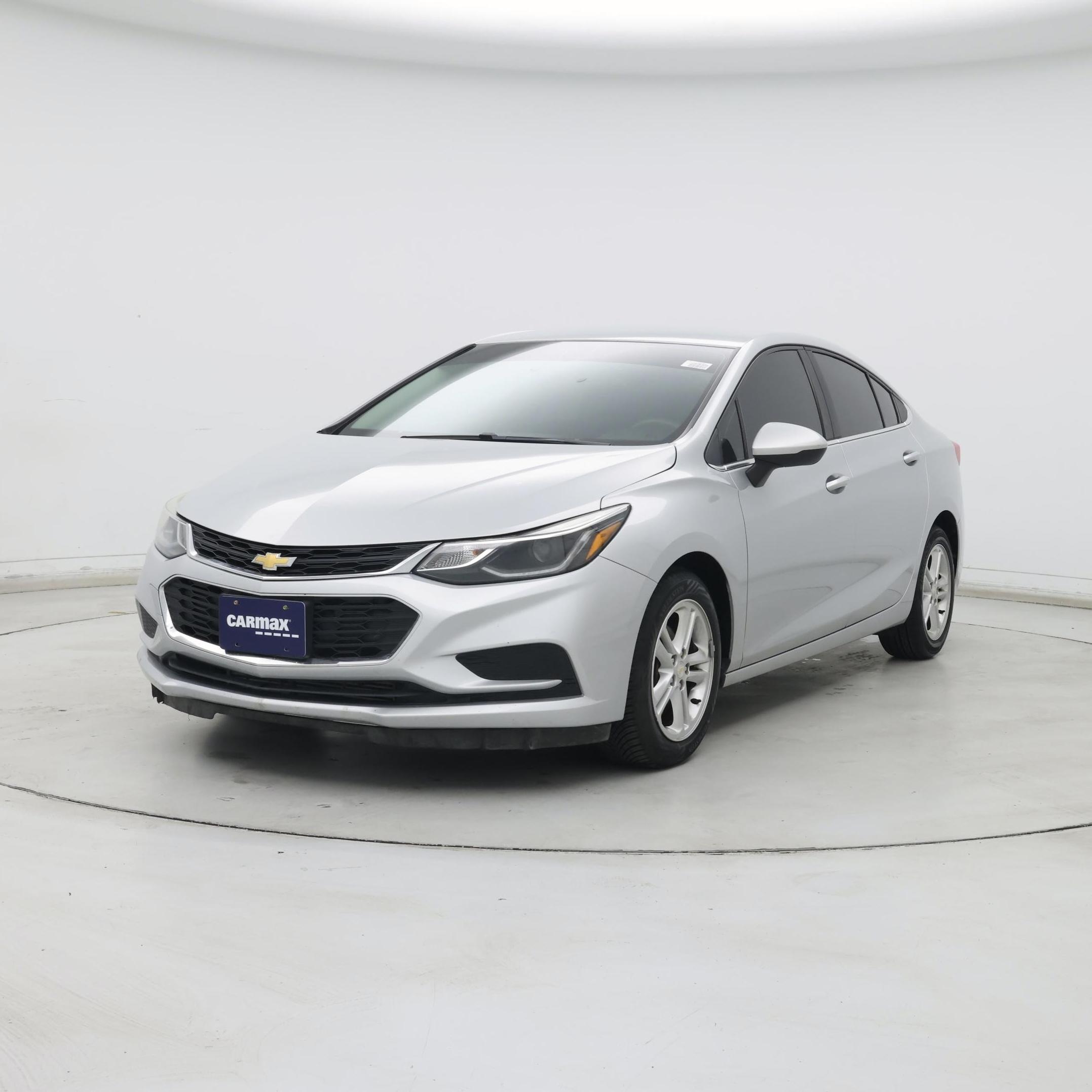 Thumbnail: 2018 Chevrolet Cruze - 4