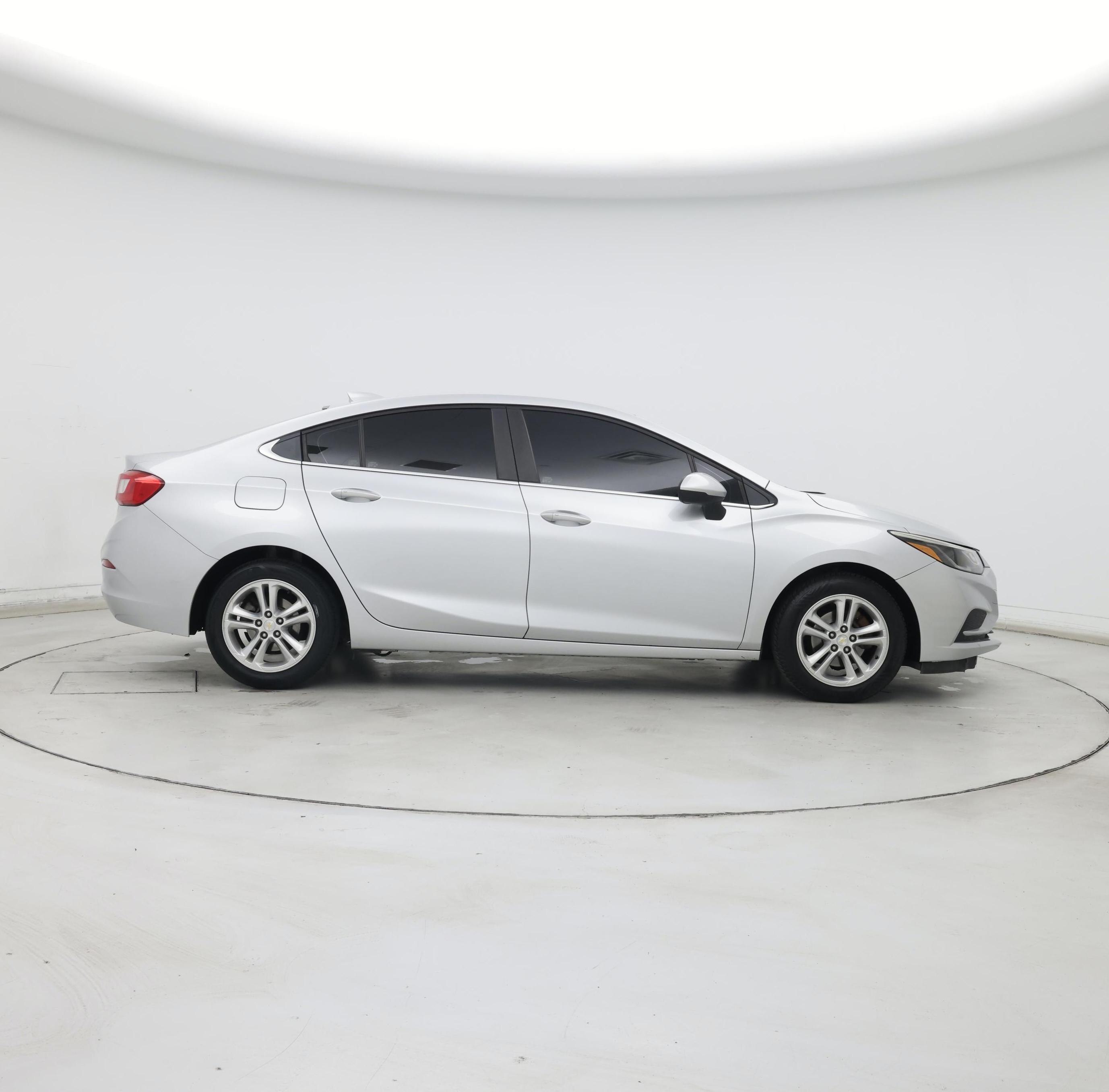 Thumbnail: 2018 Chevrolet Cruze - 7