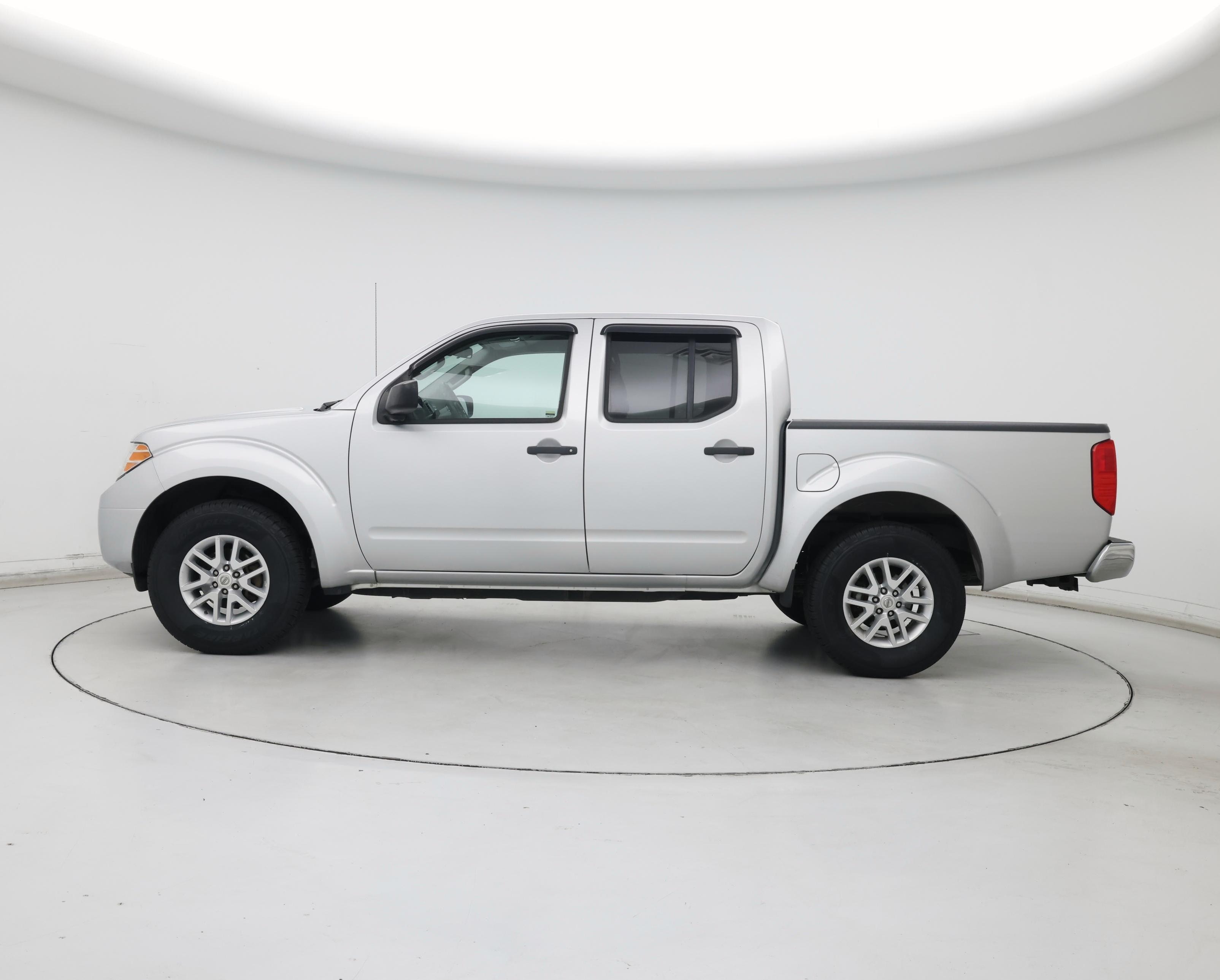 Thumbnail: 2017 Nissan Frontier - 3