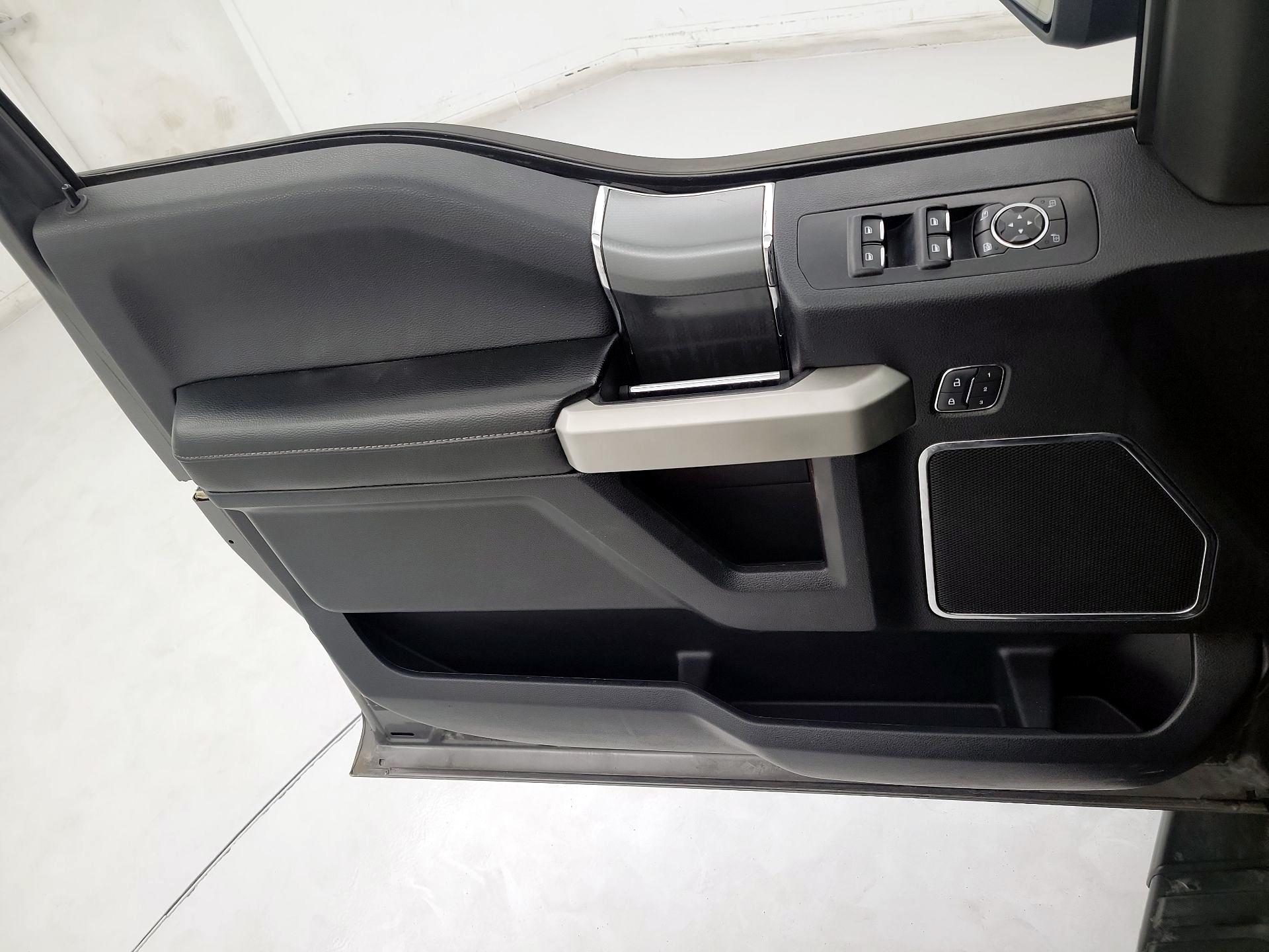 Thumbnail: 2017 Ford F-150 - 12