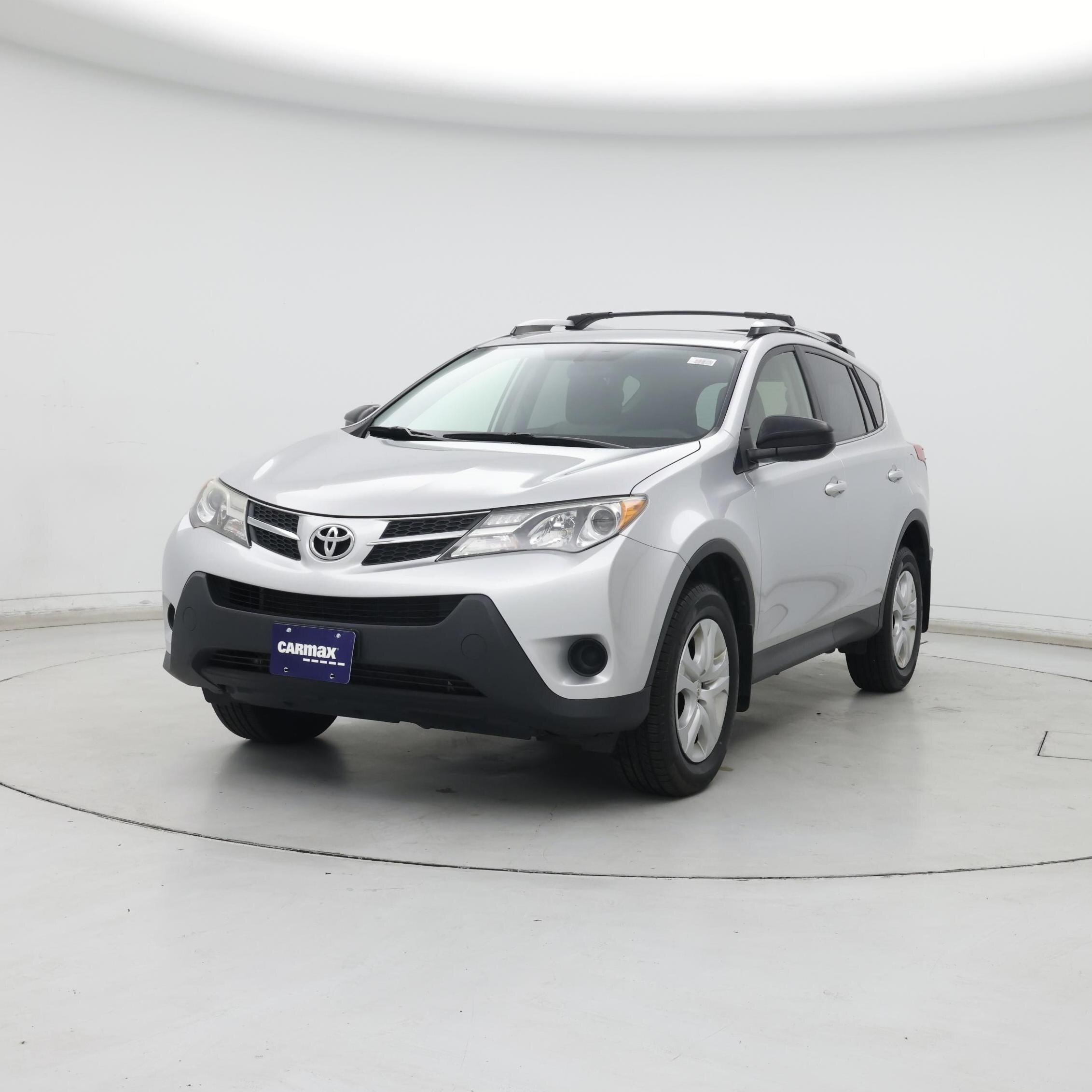 Thumbnail: 2015 Toyota RAV4 - 4