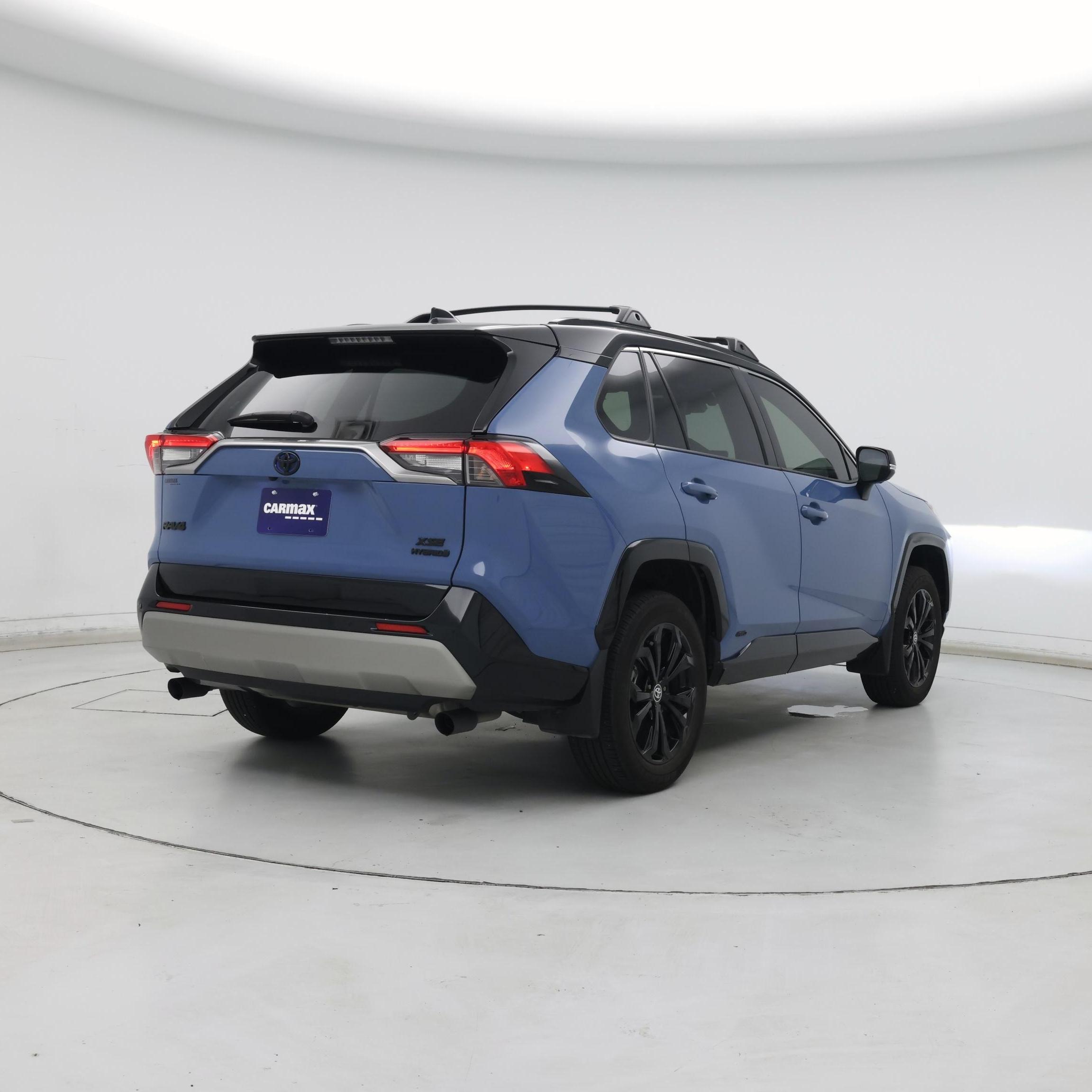 Thumbnail: 2024 Toyota RAV4 - 8