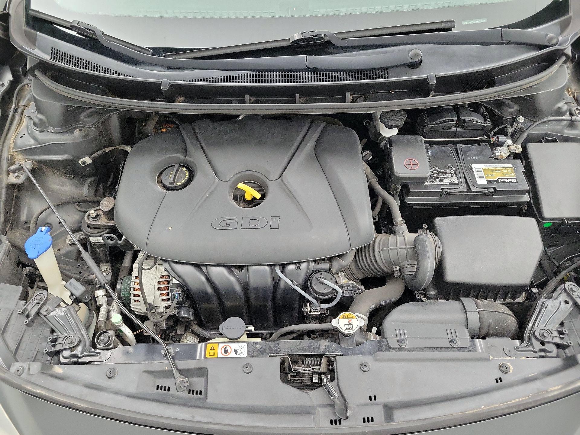 Thumbnail: 2015 Hyundai Elantra - 20