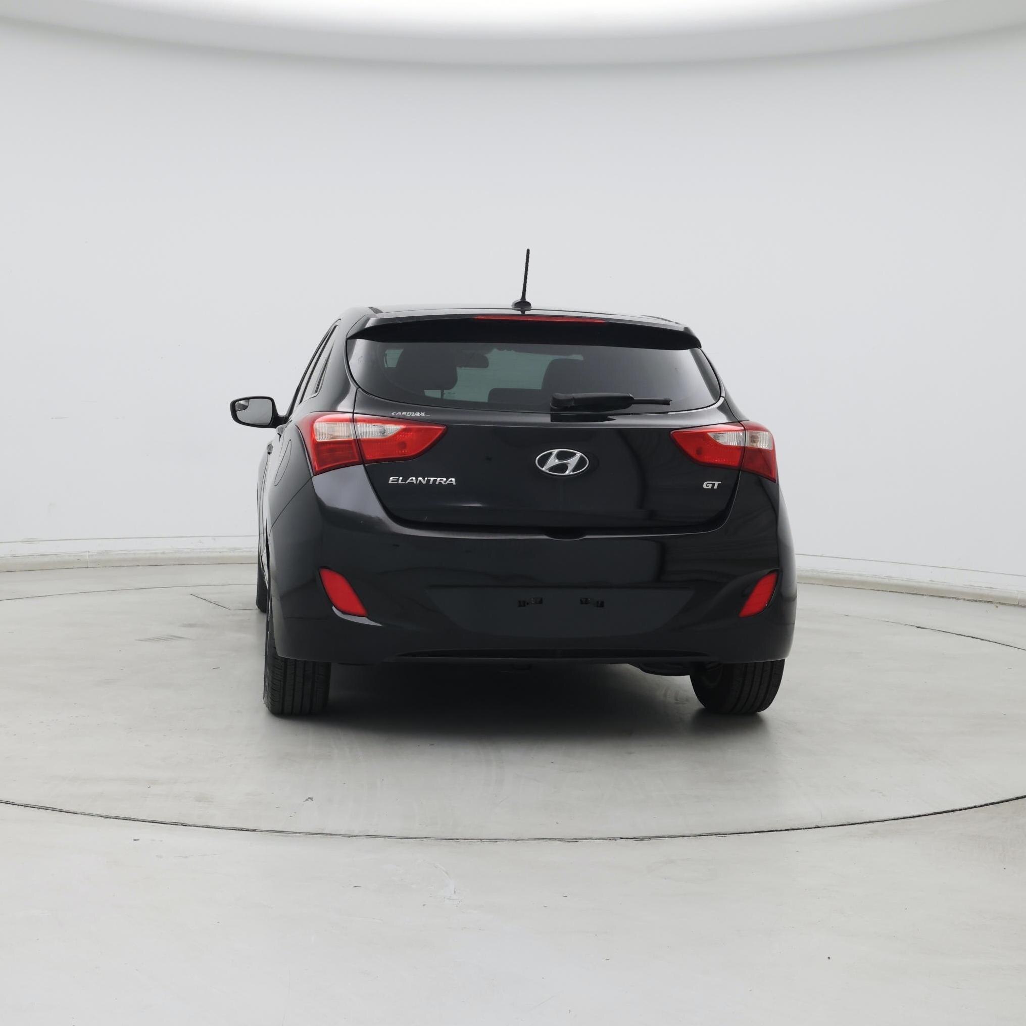 Thumbnail: 2015 Hyundai Elantra - 6