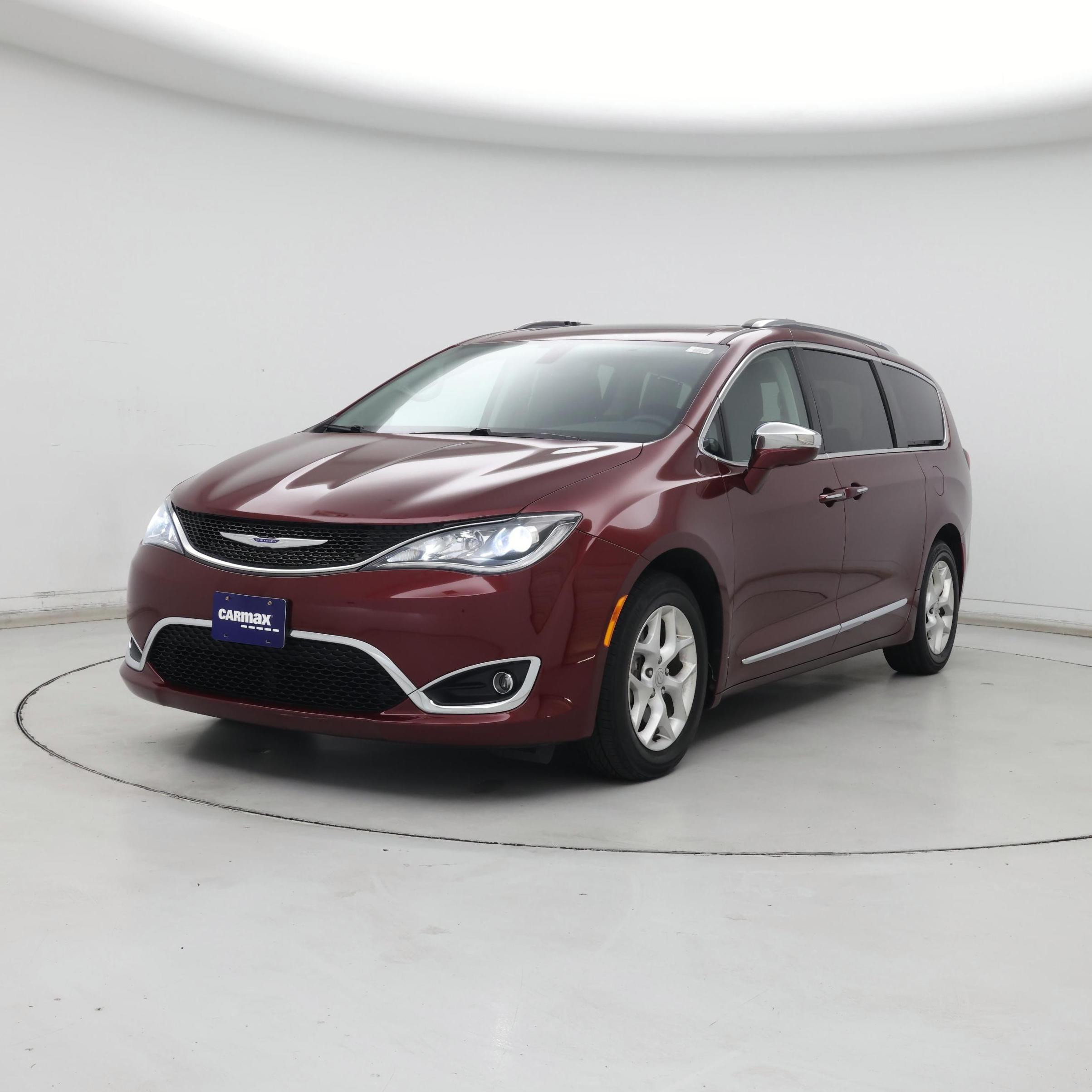 Thumbnail: 2020 Chrysler Pacifica - 4