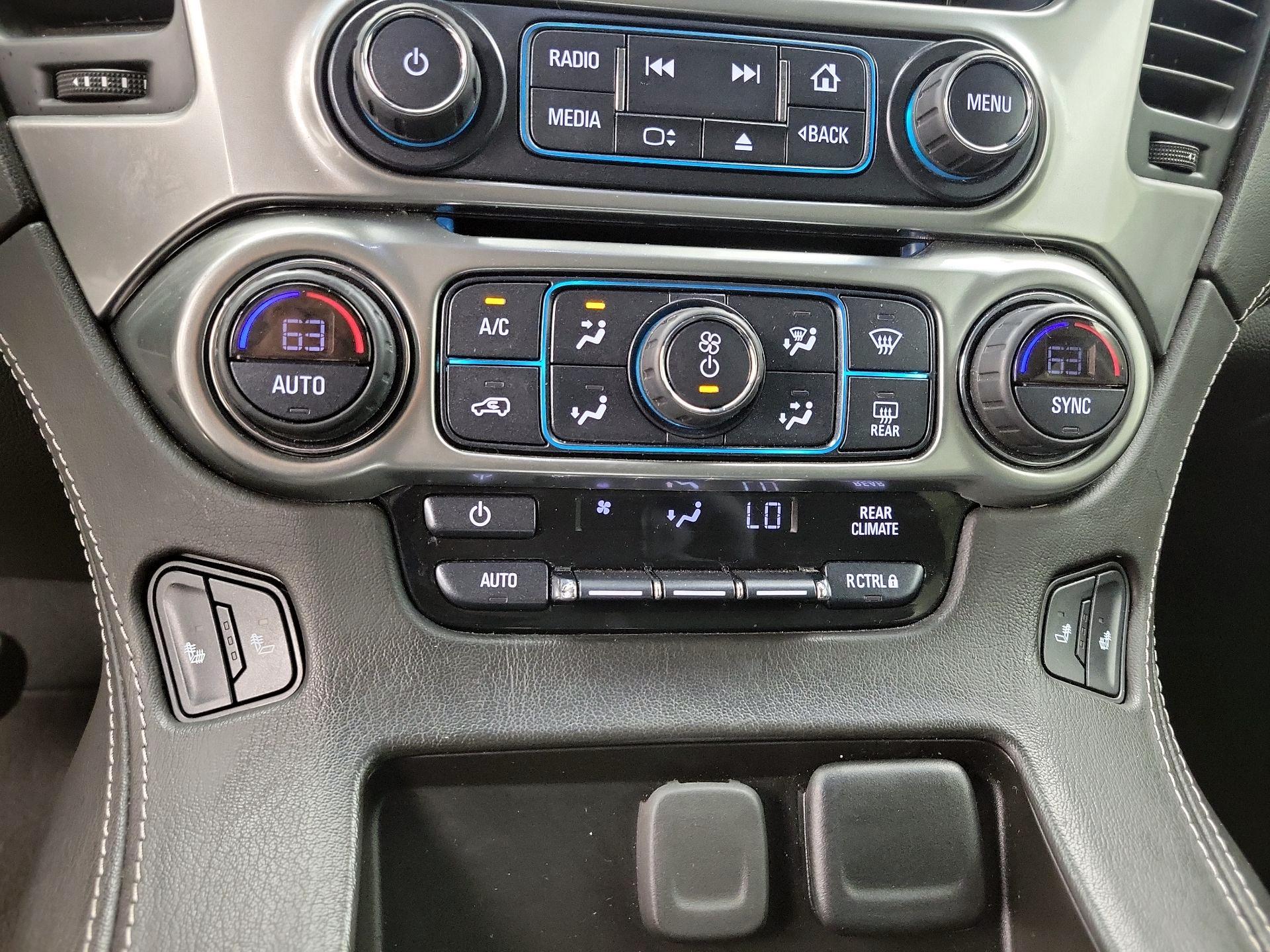 Thumbnail: 2019 Chevrolet Suburban - 17