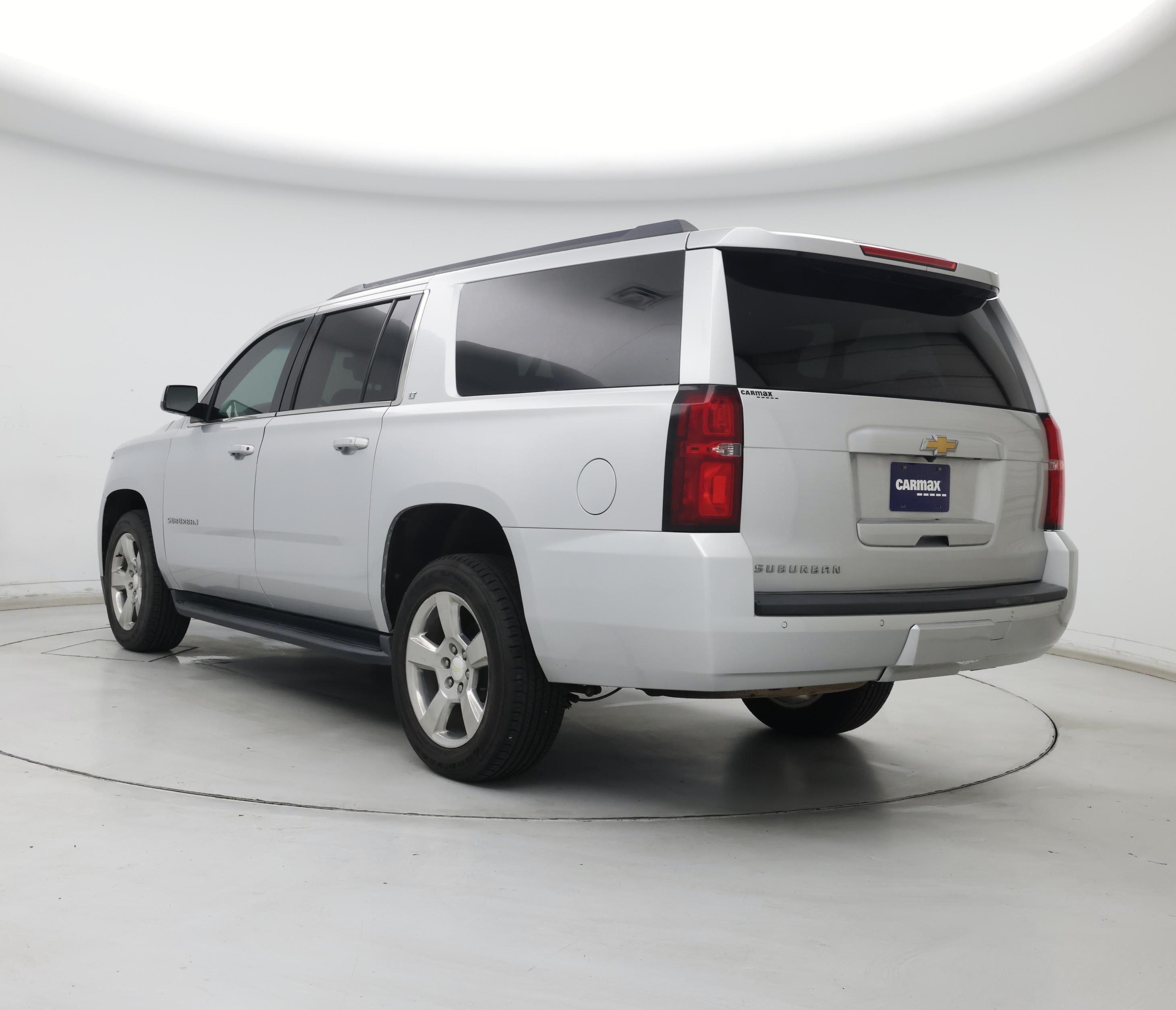 Thumbnail: 2019 Chevrolet Suburban - 2