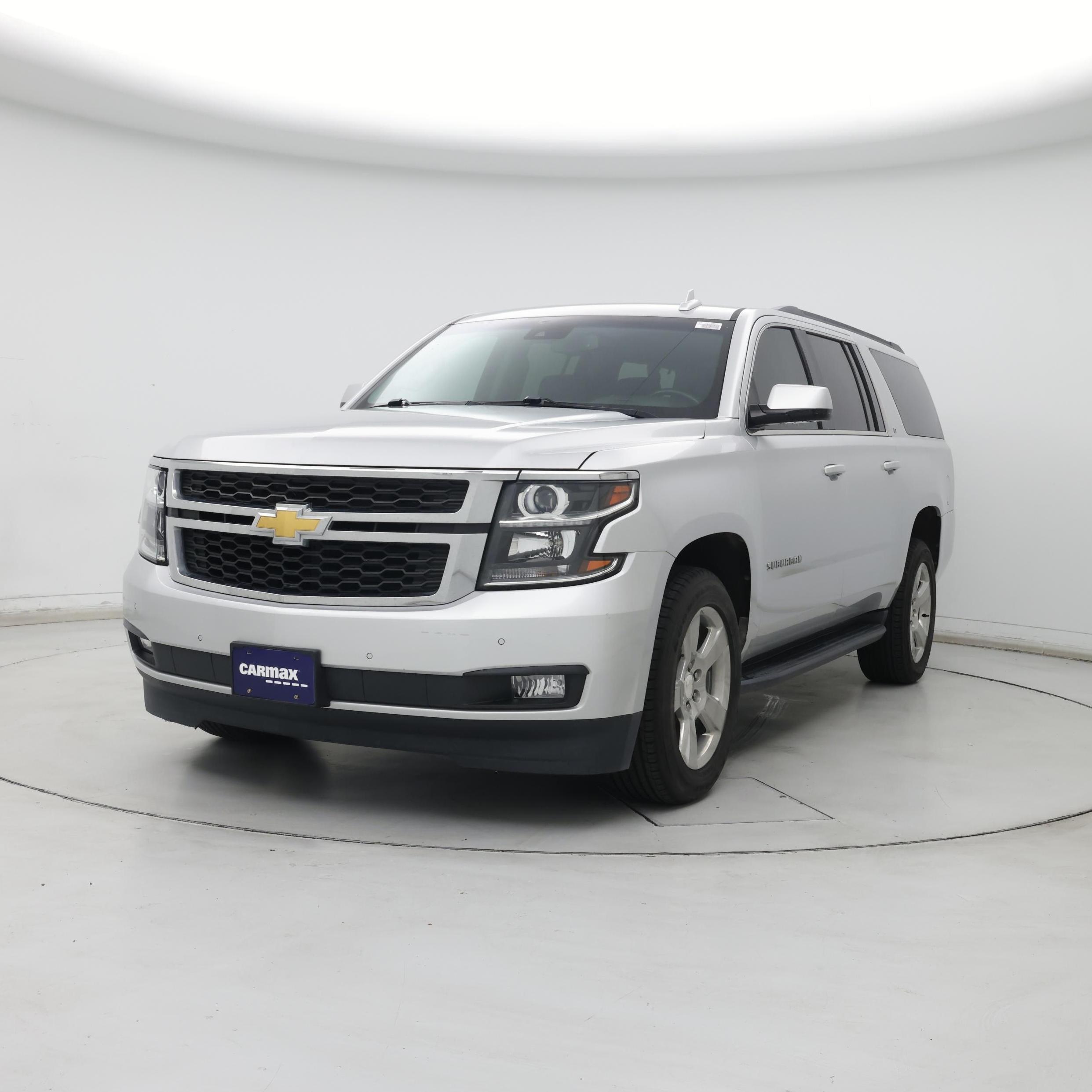 Thumbnail: 2019 Chevrolet Suburban - 4