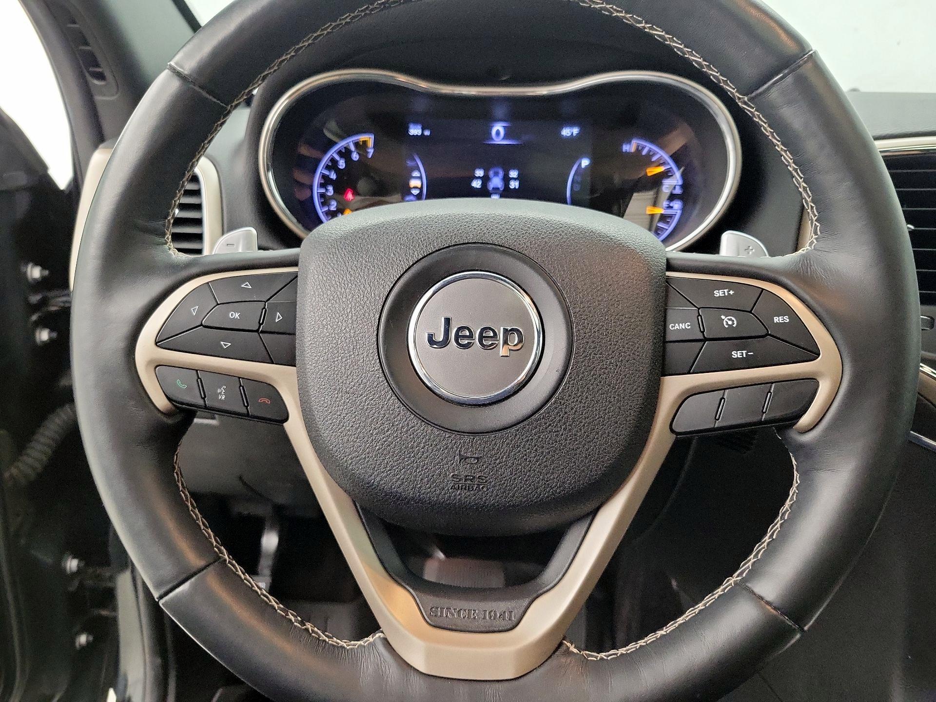 Thumbnail: 2017 Jeep Grand Cherokee - 10