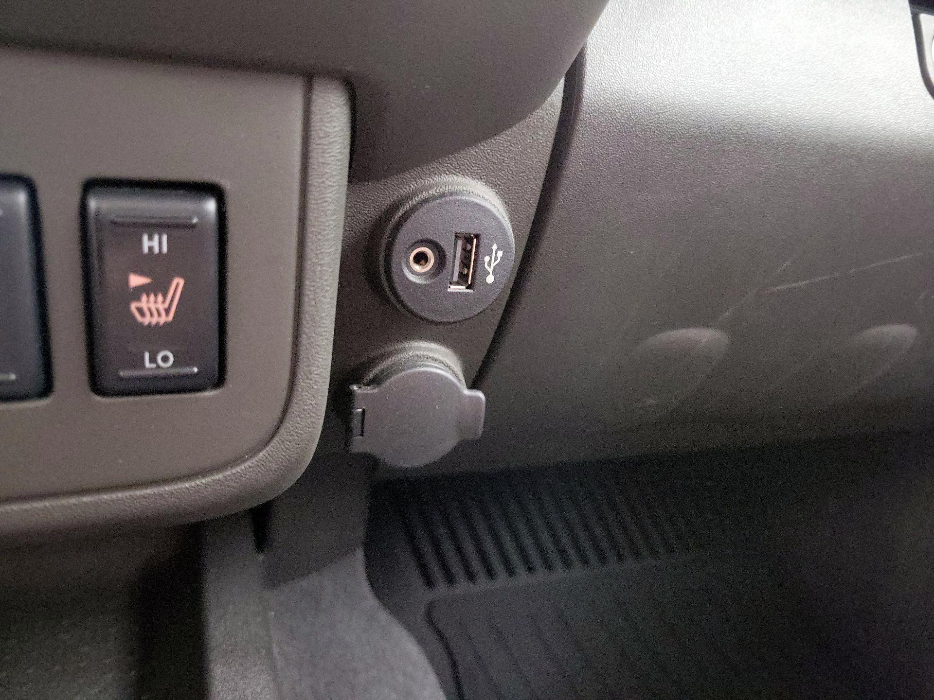 Thumbnail: 2019 Nissan Frontier - 19
