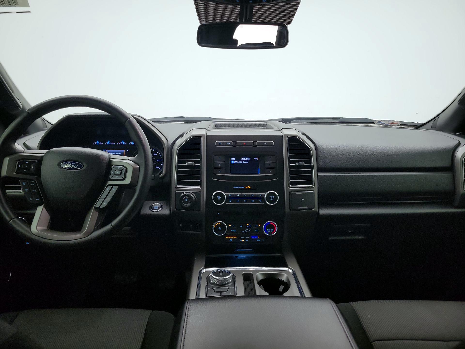 Thumbnail: 2018 Ford Expedition - 9