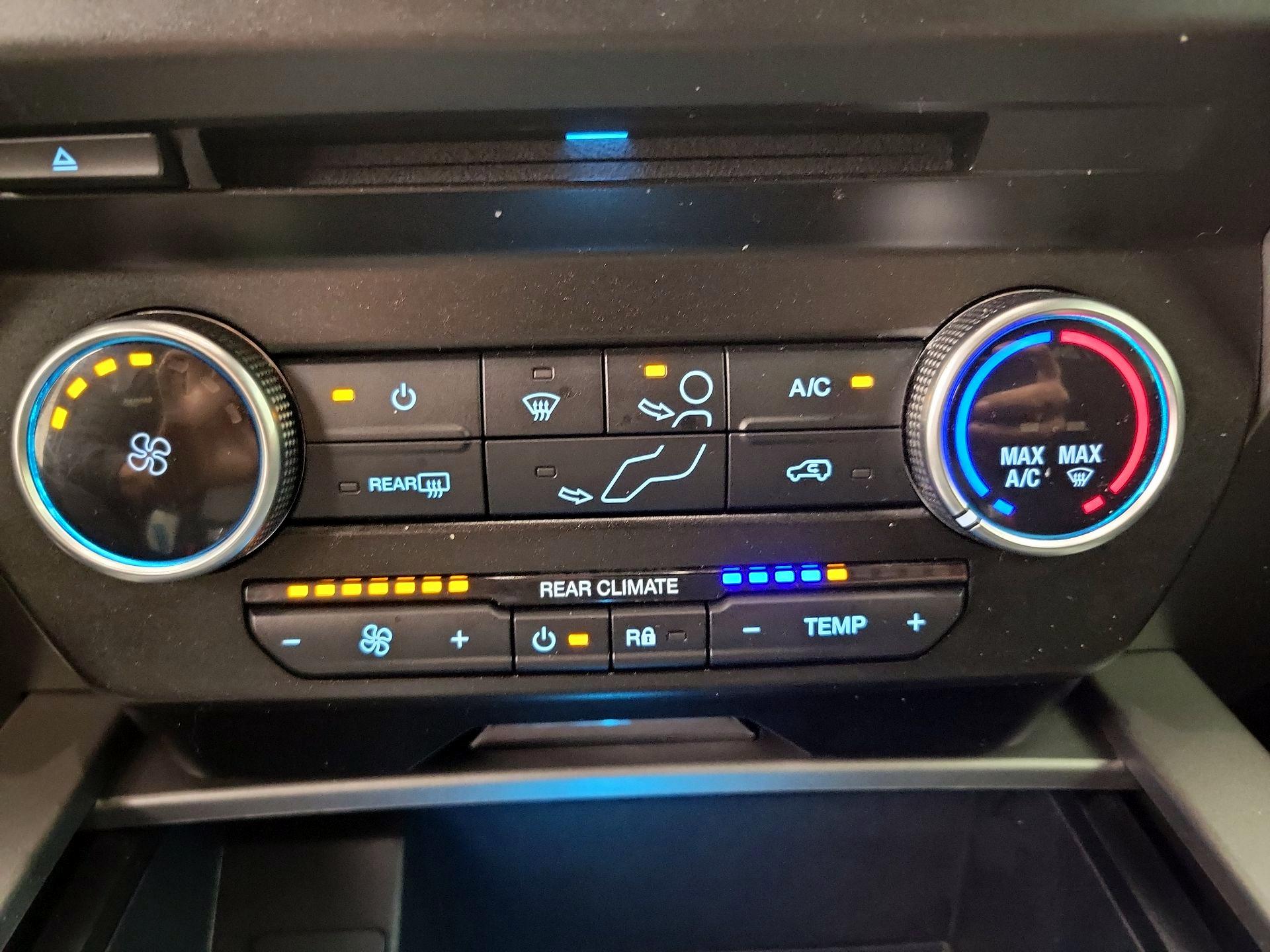 Thumbnail: 2018 Ford Expedition - 16