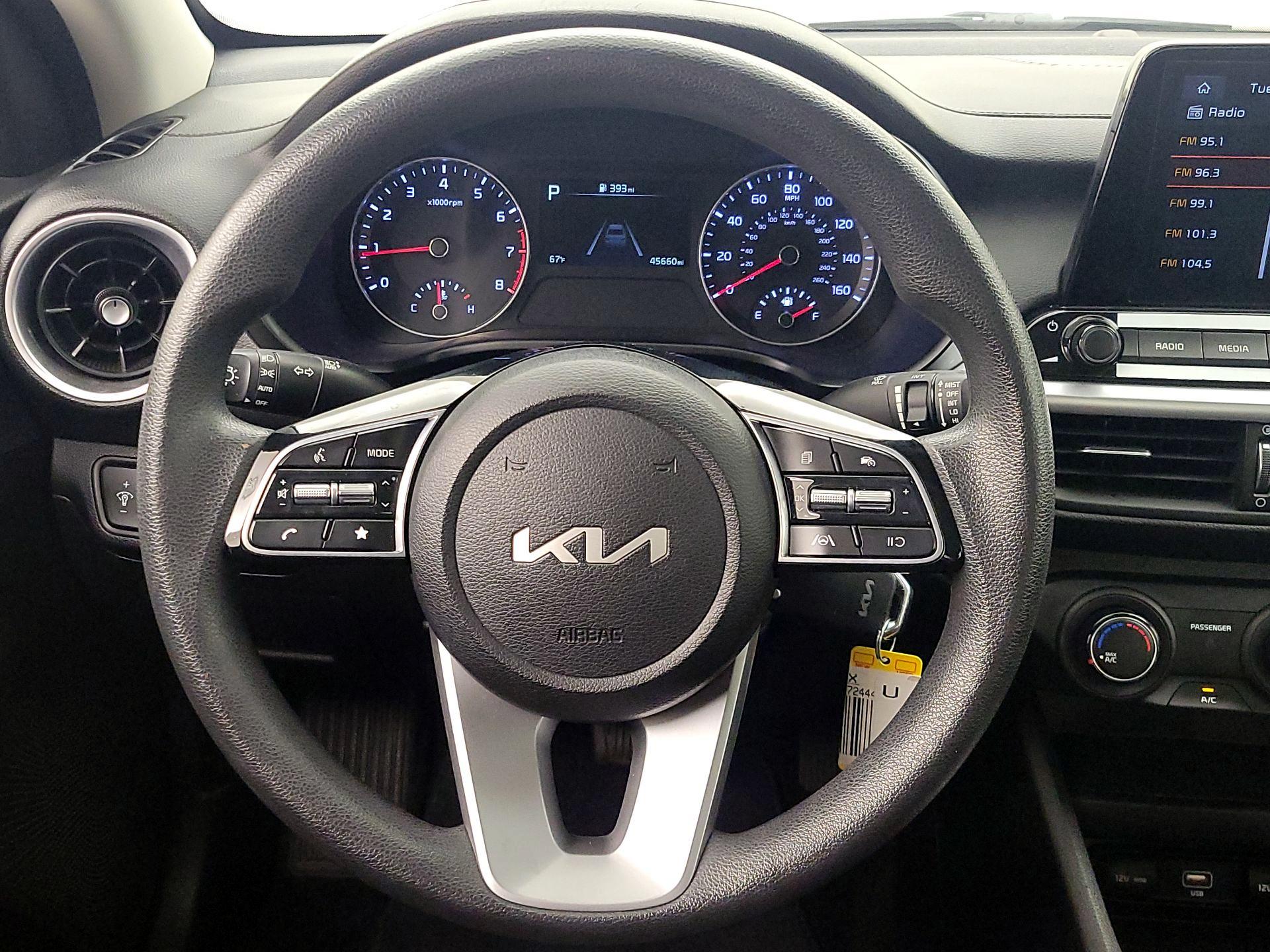 Thumbnail: 2023 Kia Forte - 10