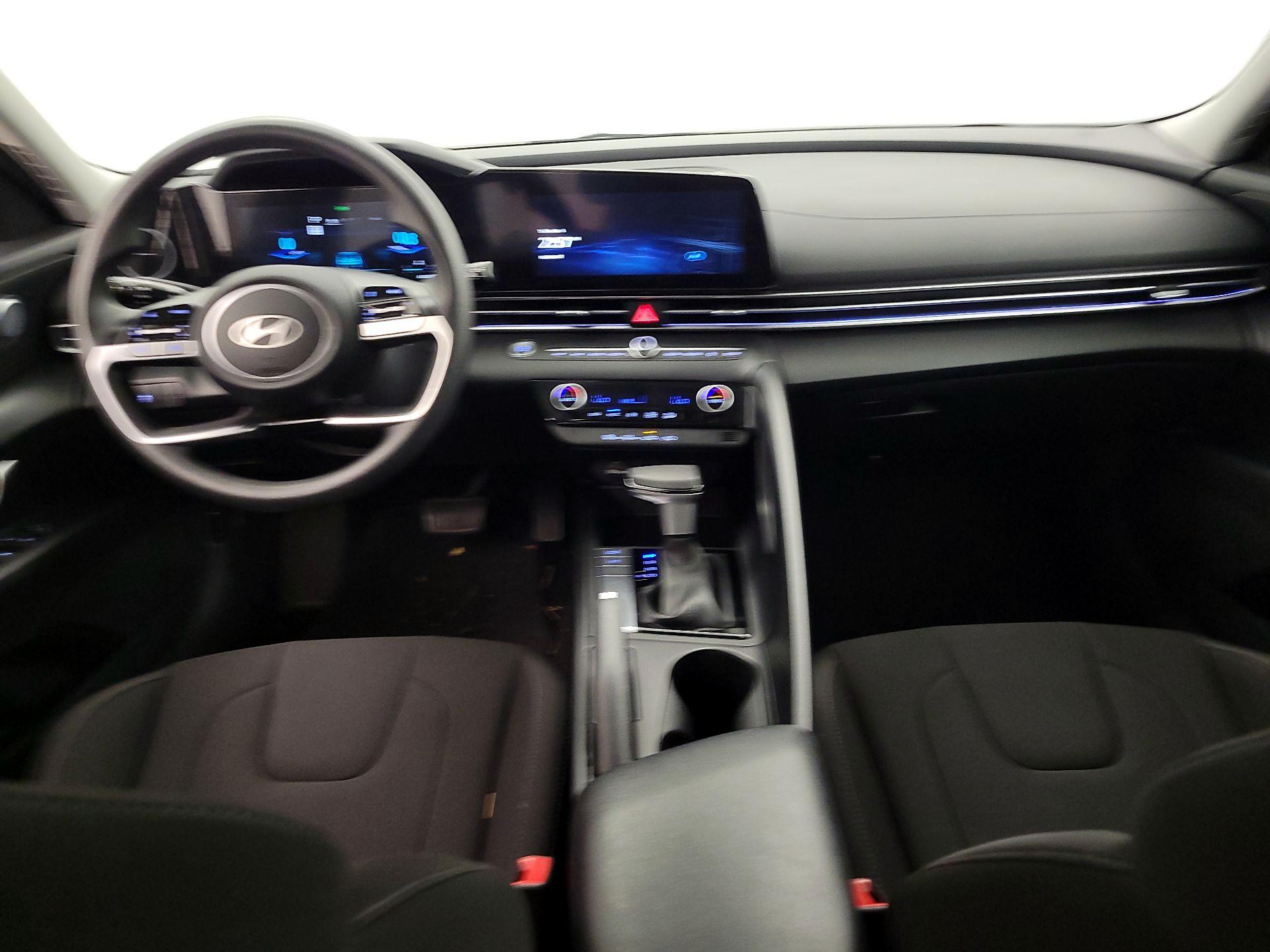 Thumbnail: 2024 Hyundai Elantra - 9