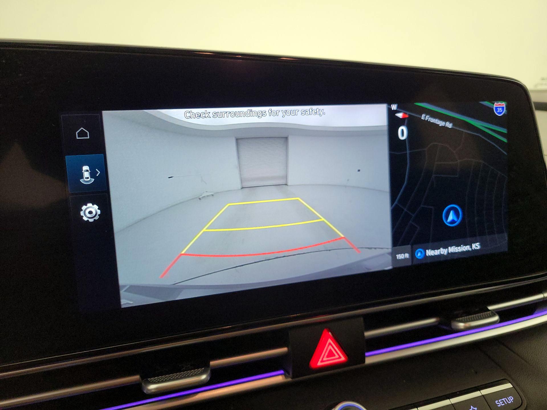 Thumbnail: 2024 Hyundai Elantra - 15