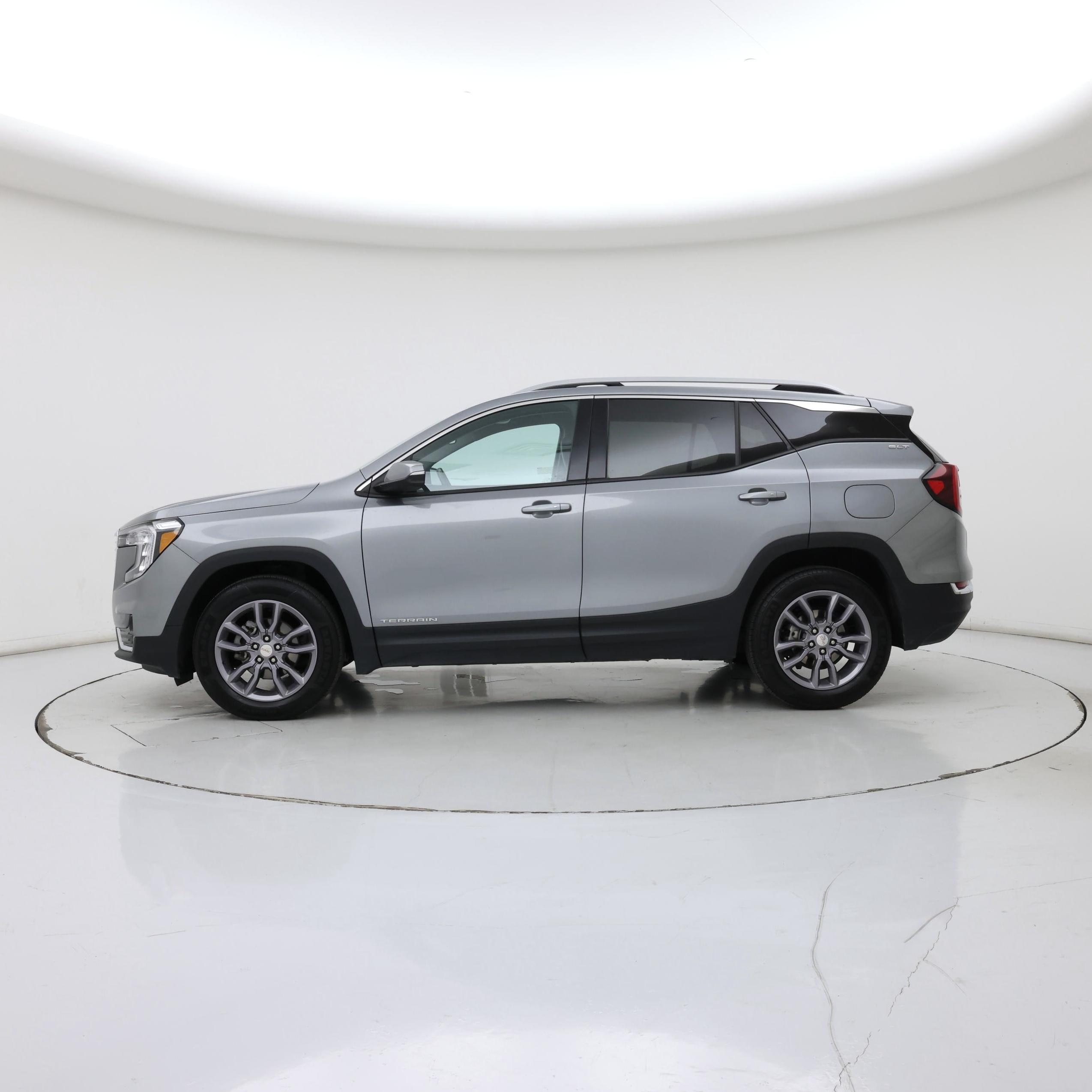 Thumbnail: 2023 GMC Terrain - 3
