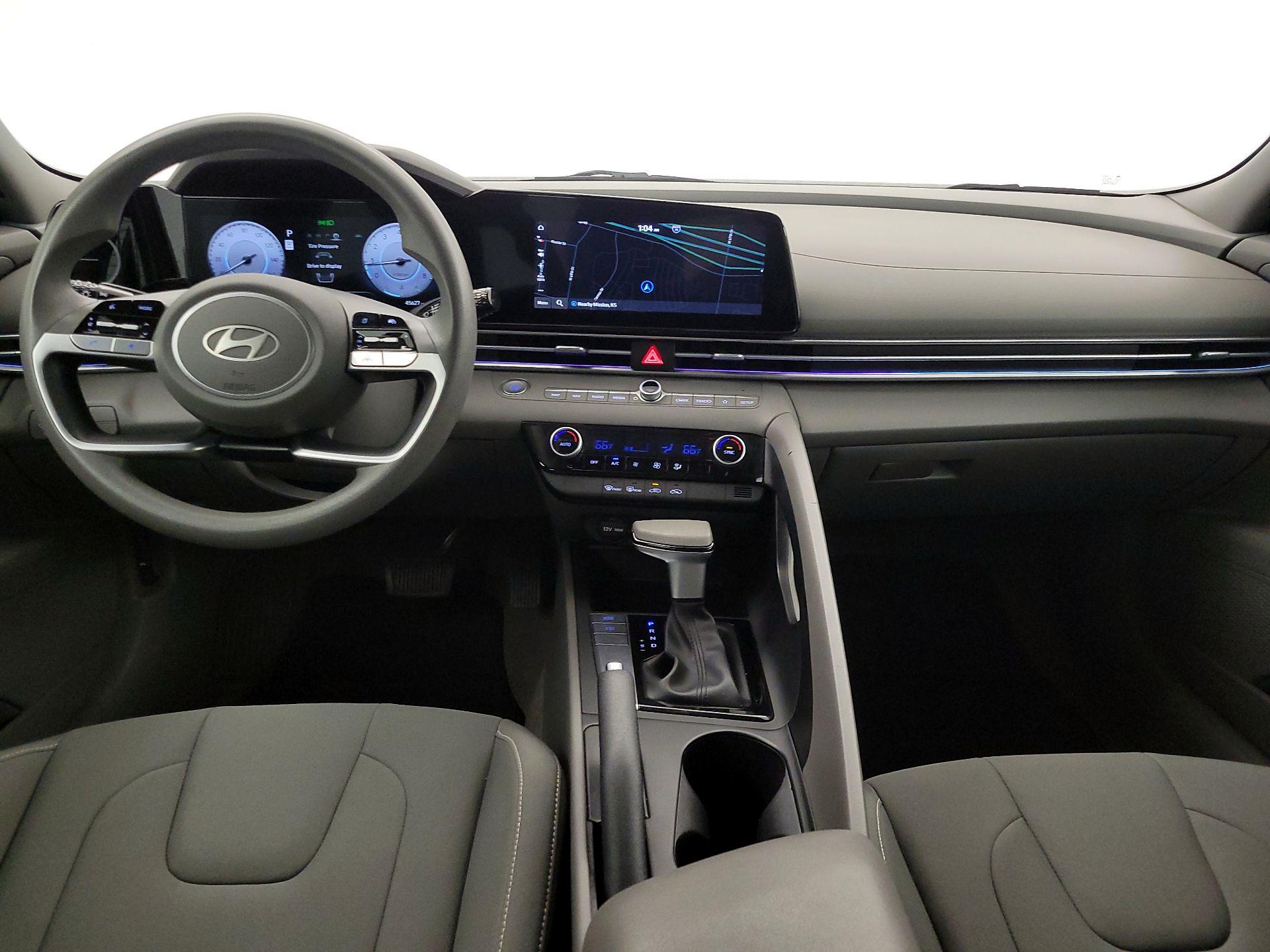 Thumbnail: 2024 Hyundai Elantra - 9
