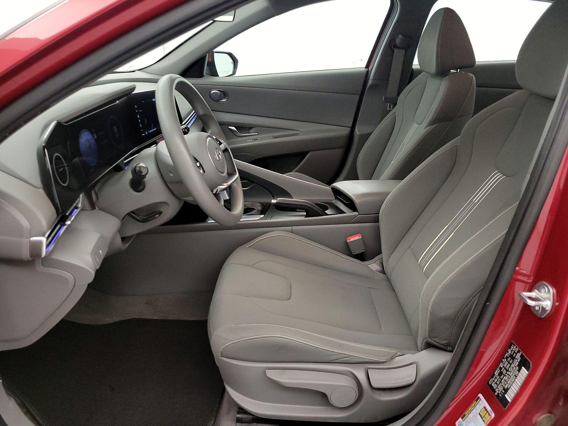 Thumbnail: 2024 Hyundai Elantra - 11