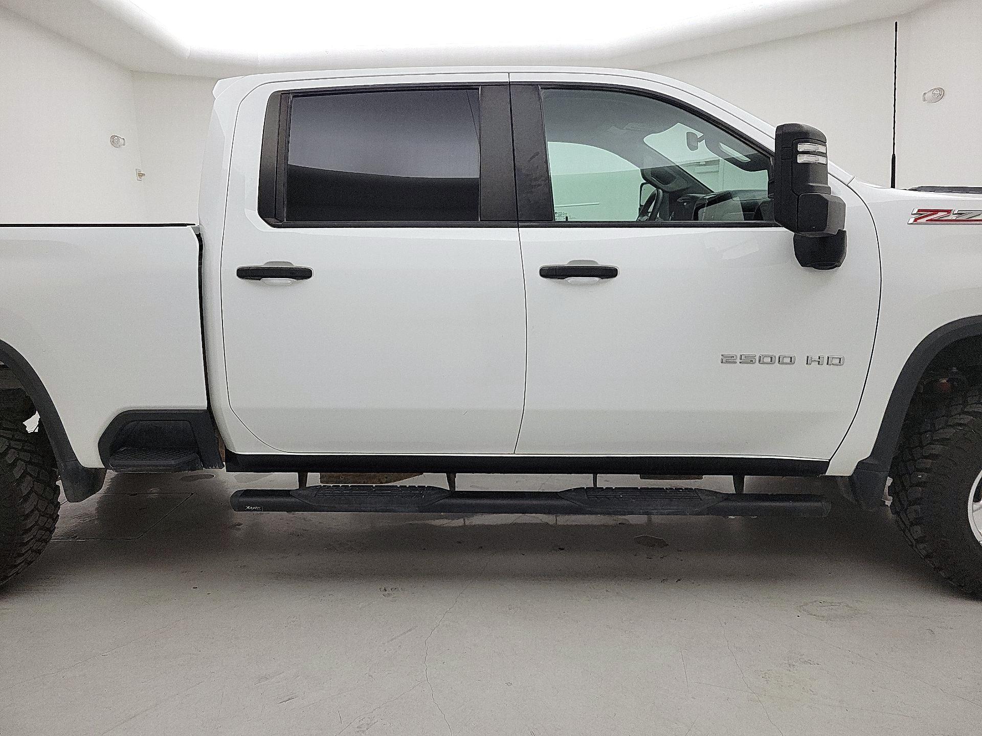 Thumbnail: 2022 Chevrolet Silverado 2500 - 4