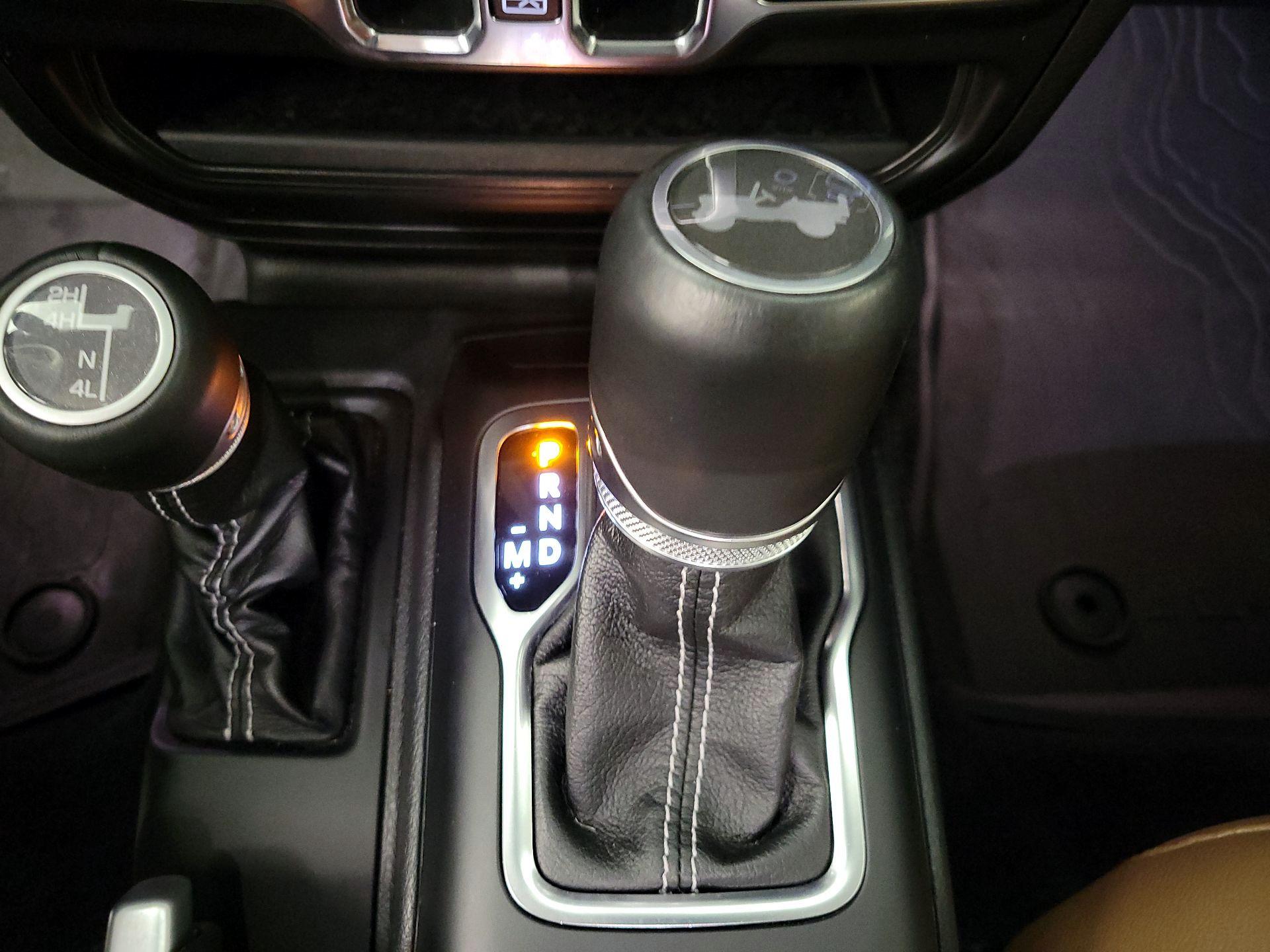 Thumbnail: 2021 Jeep Wrangler - 18