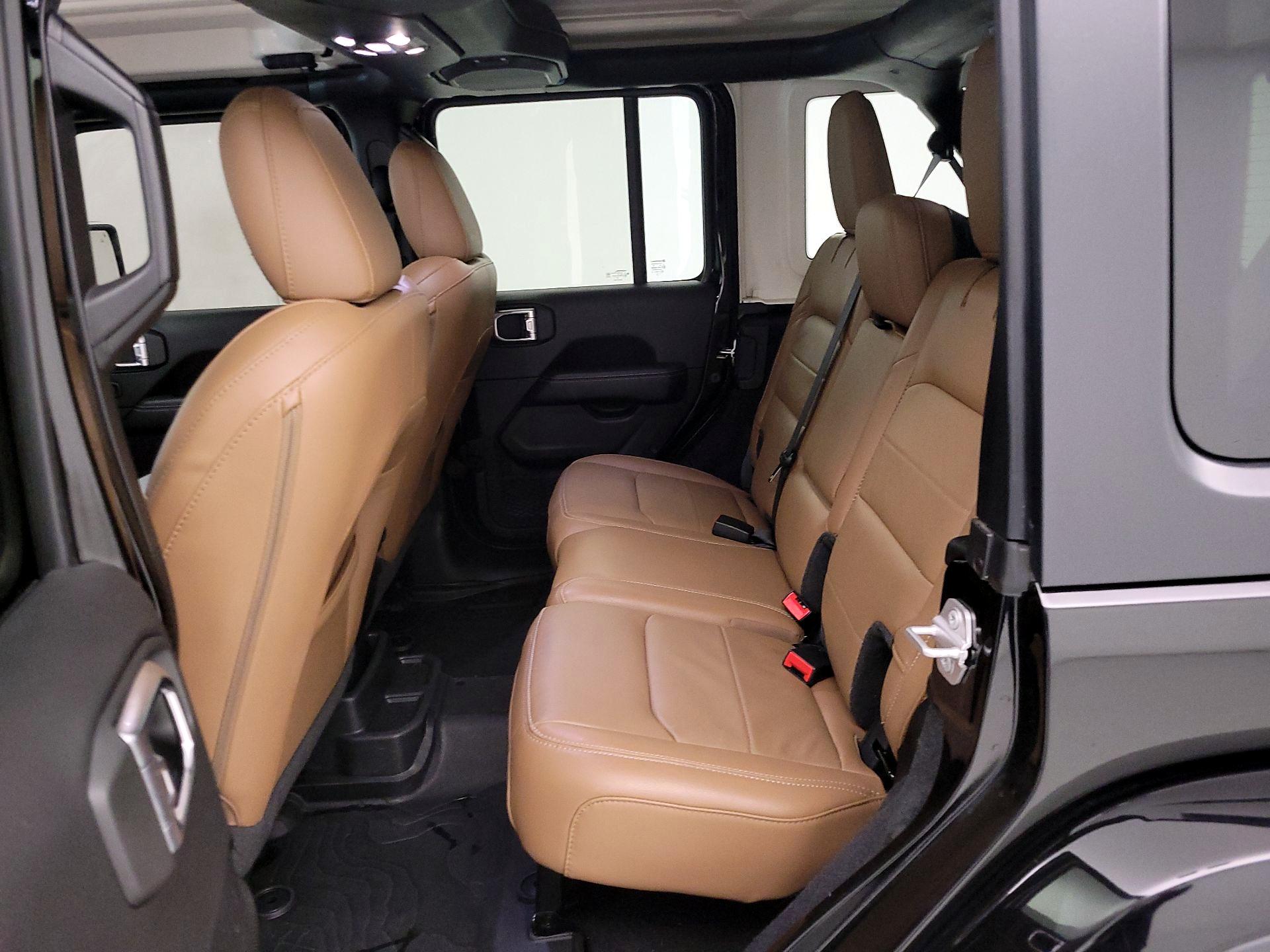 Thumbnail: 2021 Jeep Wrangler - 20