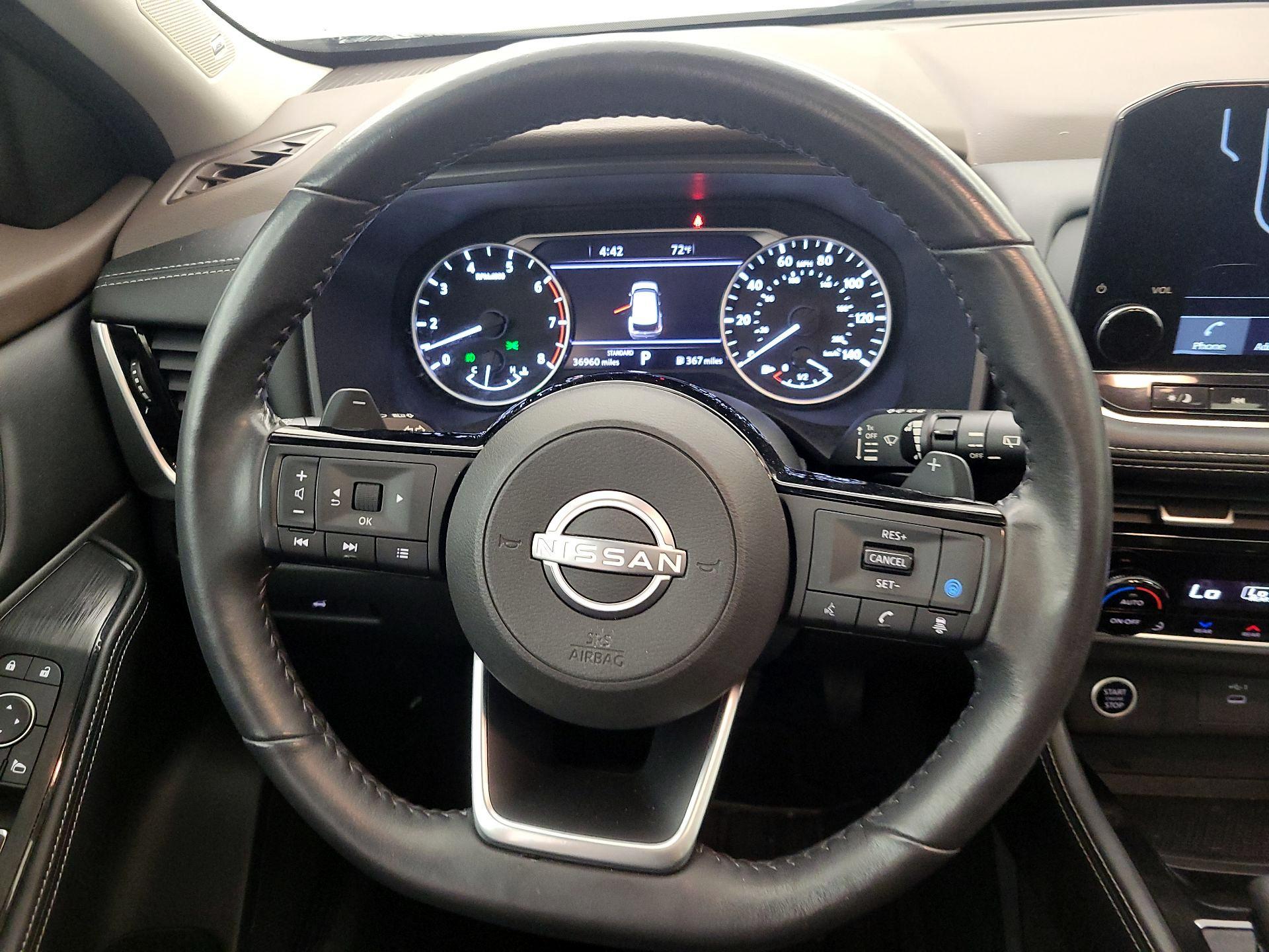 Thumbnail: 2022 Nissan Rogue - 10